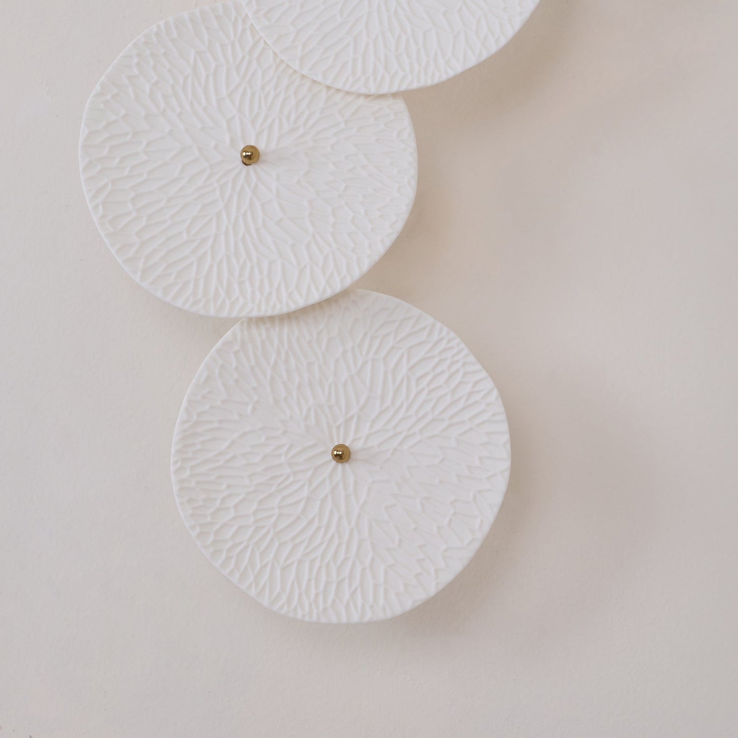 Lotus Petal Wall Lamp | Ceramic & Metal | Gold & White