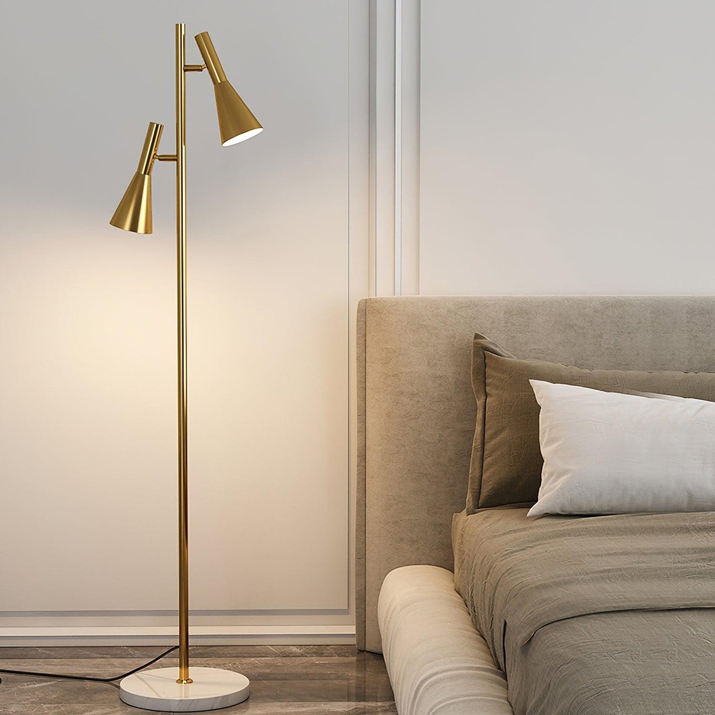 Lron Floor Lamp | Metal & Marble | Black & Gold