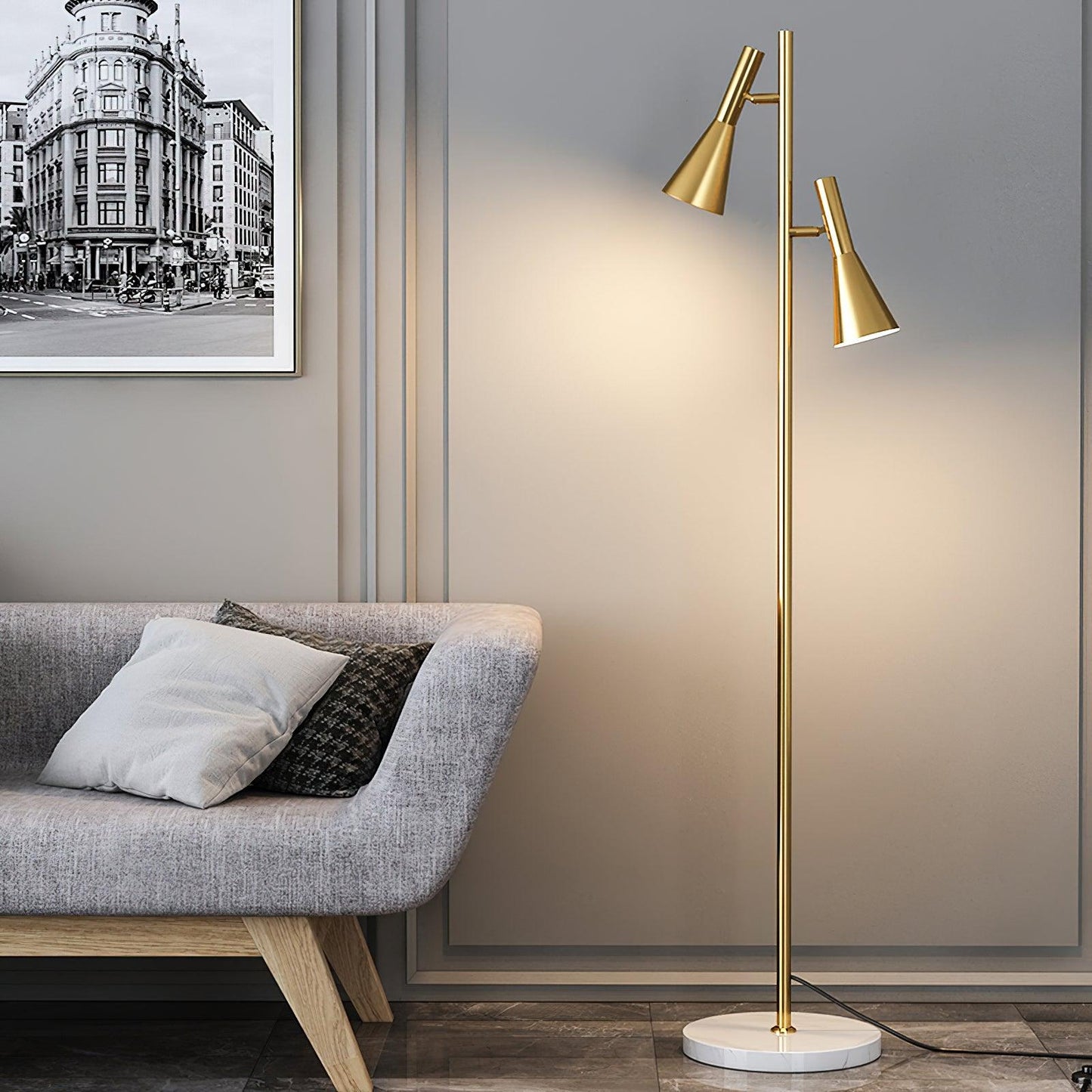 Lron Floor Lamp | Metal & Marble | Black & Gold