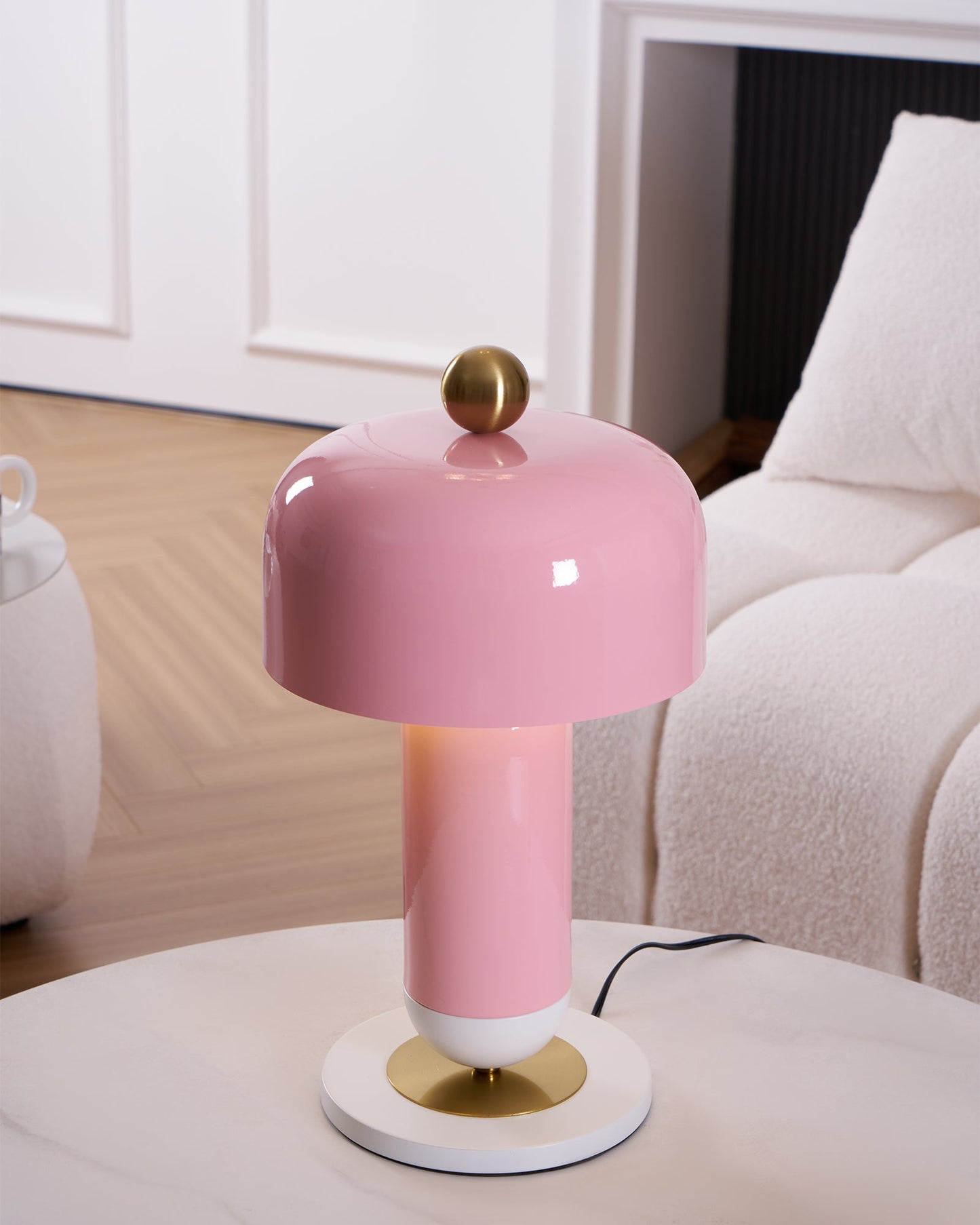 Lulu Table Lamp | Metal | White, Gold, Pink