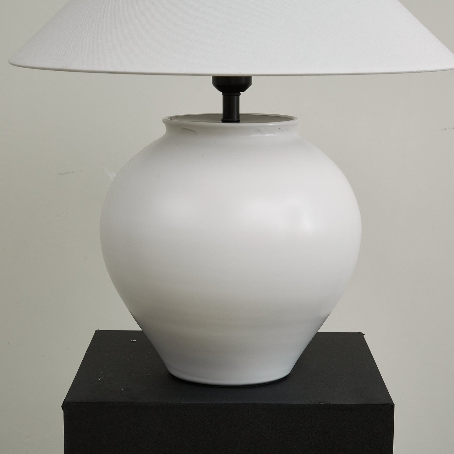 Luma Table Lamp | Ceramic & Fabric | White