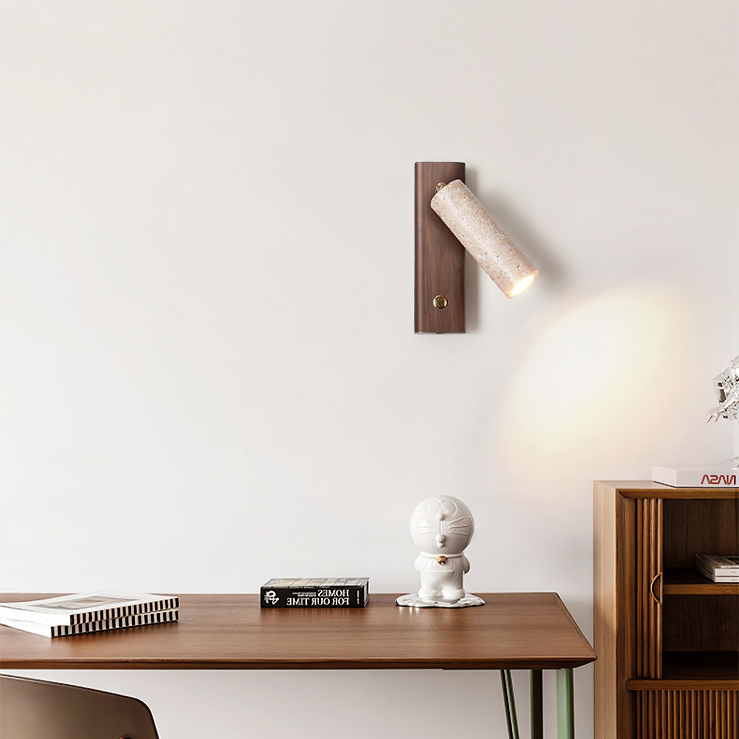 Lustra Torch Wall Lamp | Yellow Travertine | Indoor