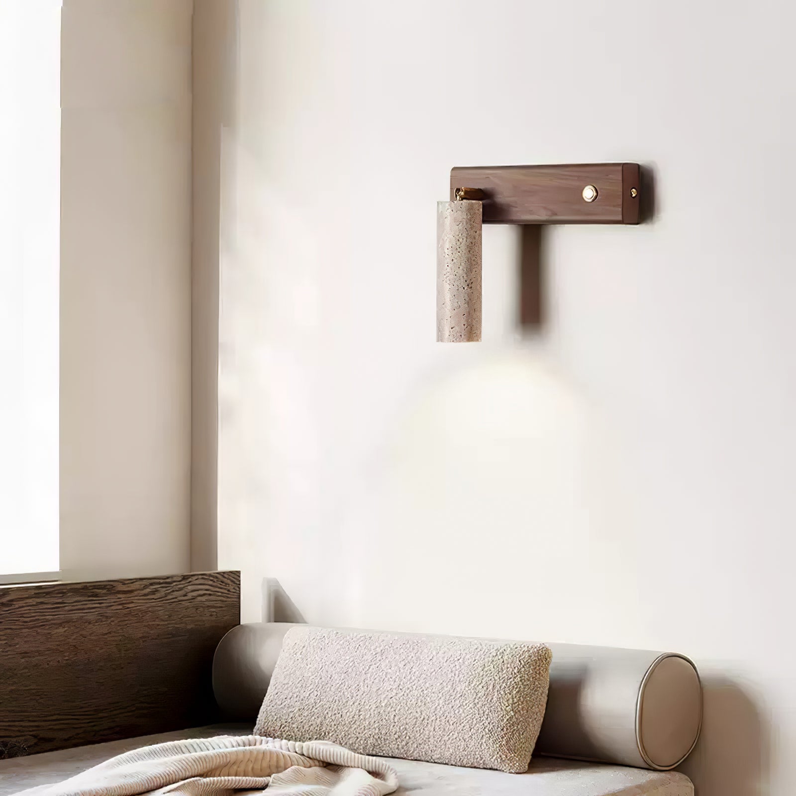 Lustra Torch Wall Lamp | Yellow Travertine | Indoor