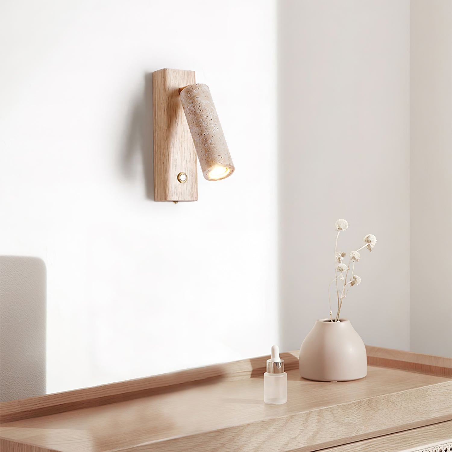 Lustra Torch Wall Lamp | Yellow Travertine | Indoor