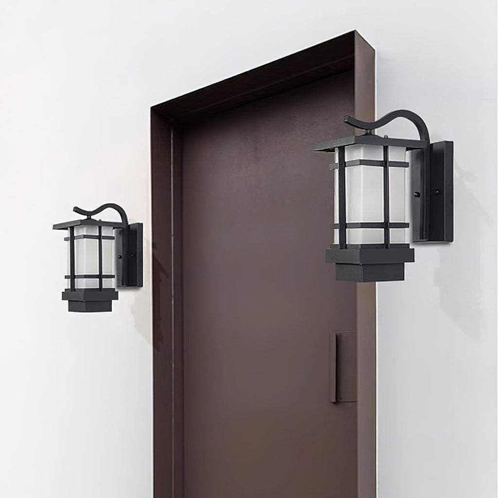 Madison Lantern Outdoor Wall Lamp | Aluminum & Glass | Black