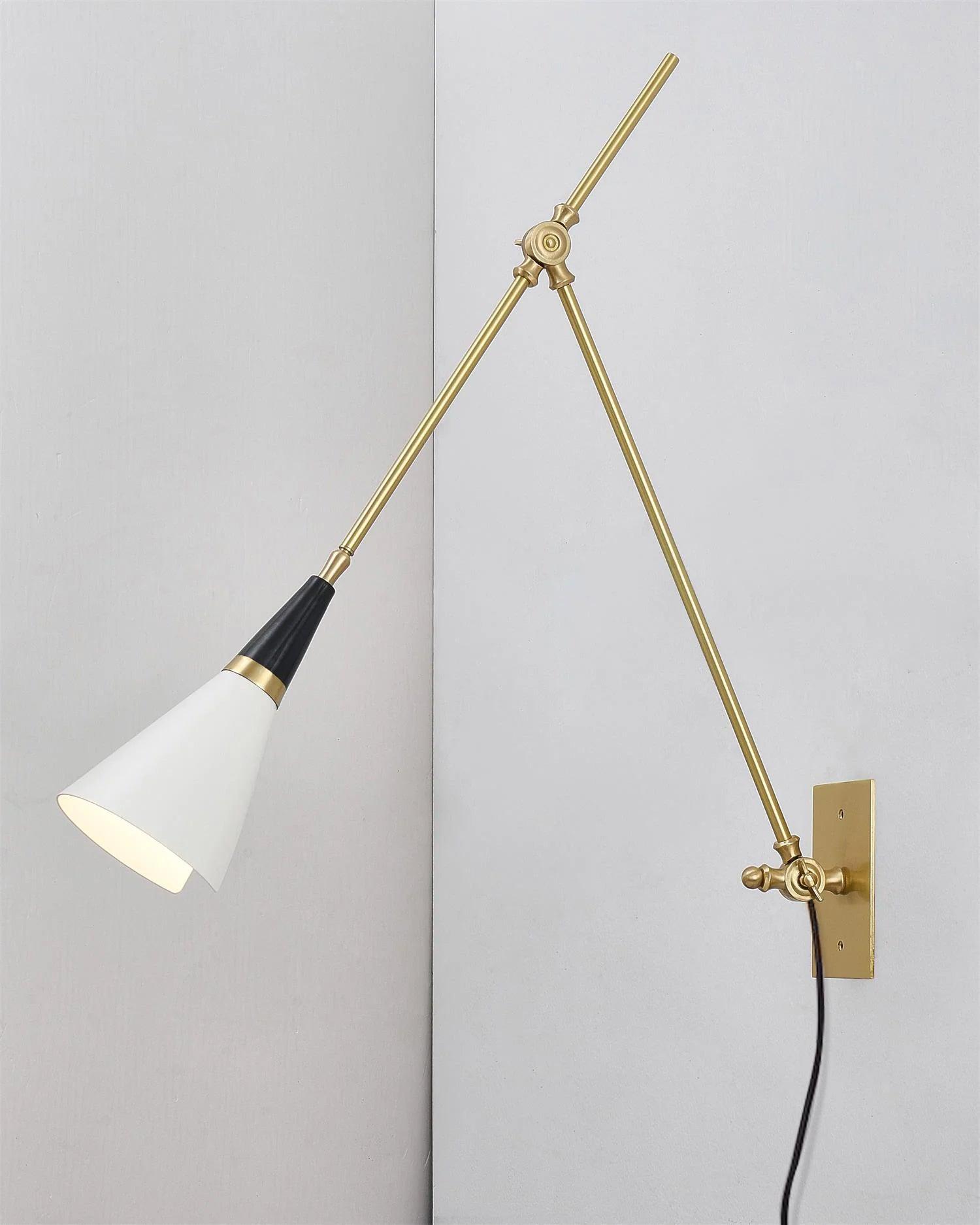 Magari Wall Lamp | Adjustable Design | White, Black, Brass