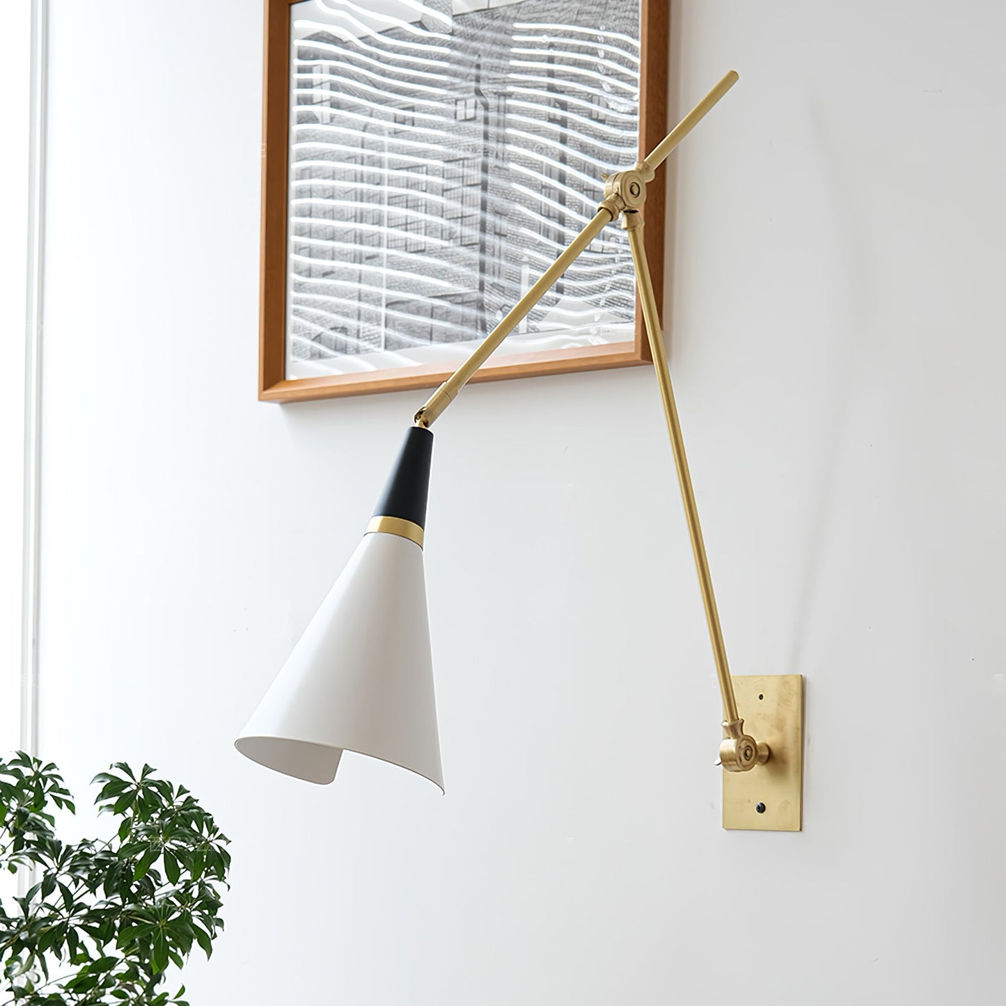 Magari Wall Lamp | Adjustable Metal & Glass Design | White, Black, Brass