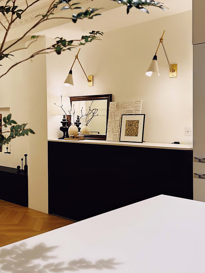 Magari Wall Lamp | Adjustable Metal & Glass Design | White, Black, Brass