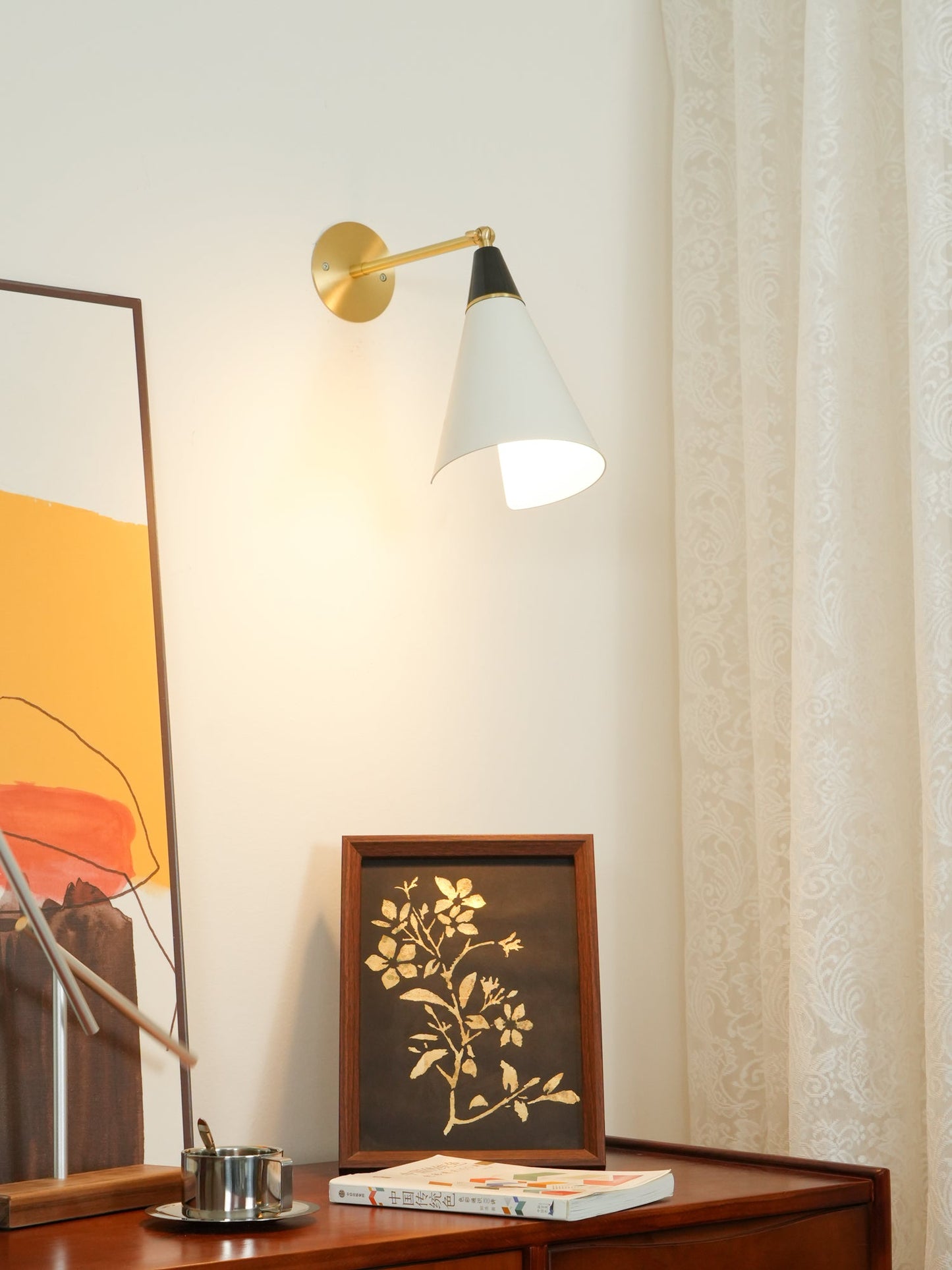 Petite Magari Wall Lamp | Handcrafted Metal & Glass | White & Black