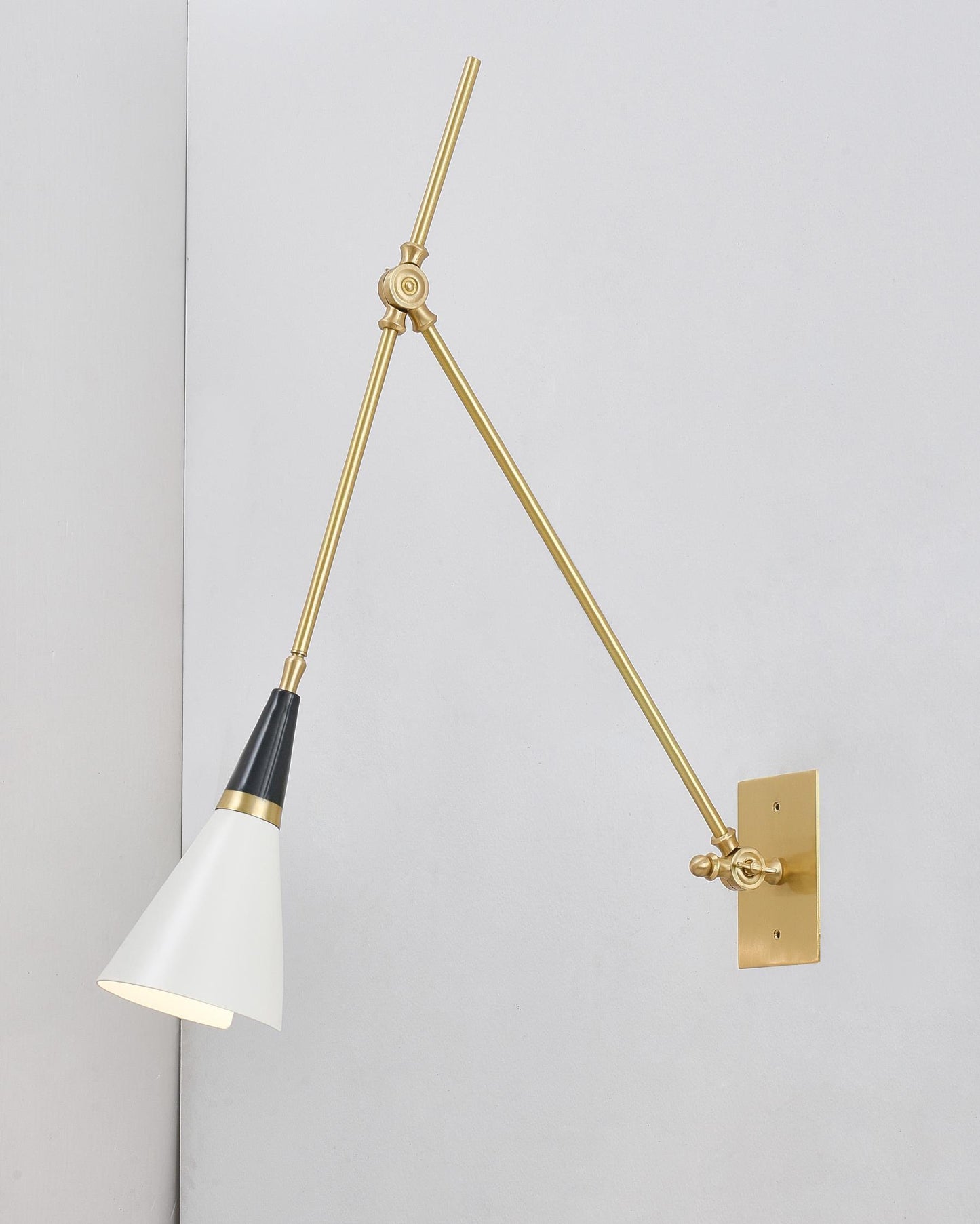 Magari Wall Lamp | Adjustable Metal & Glass Design | White, Black, Brass