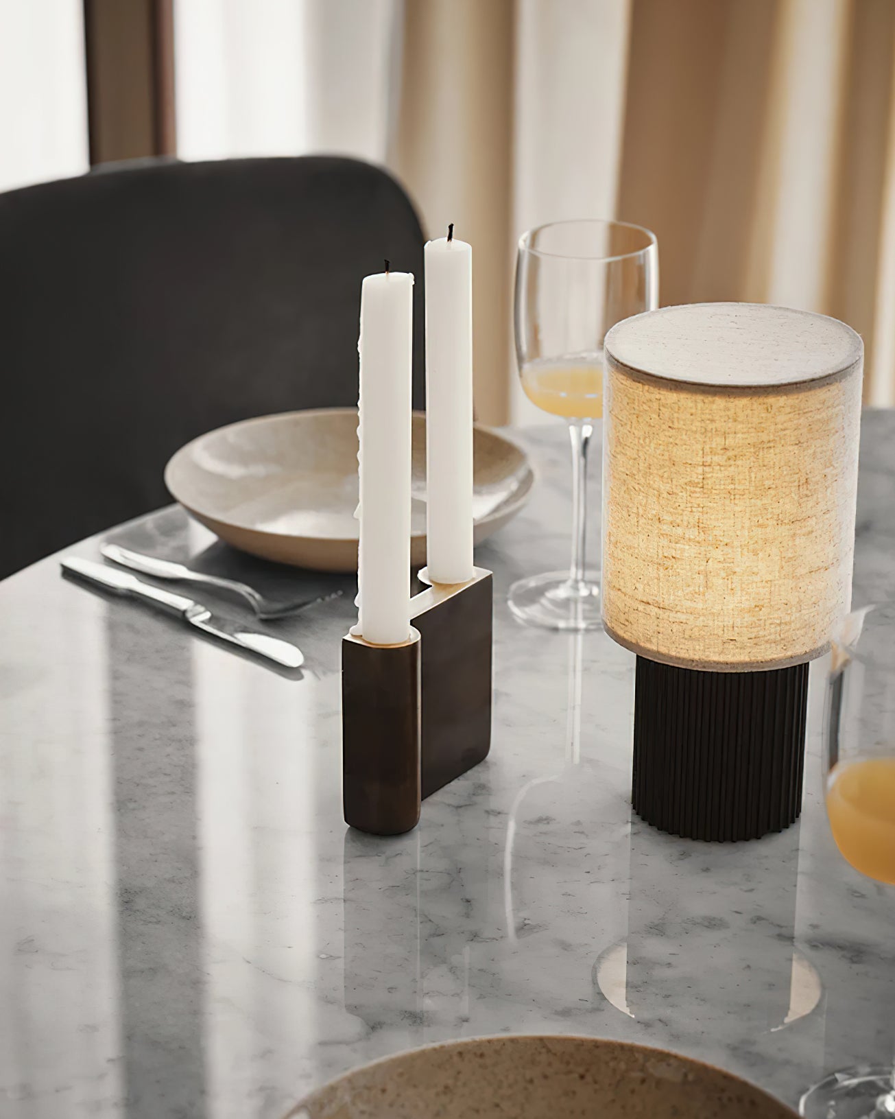 Manhattan Table Lamp | Wireless Rechargeable | Brown & Beige