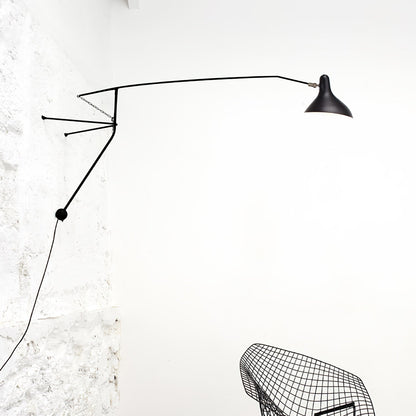 Mantis Arm Wall Lamp | Iron | Black