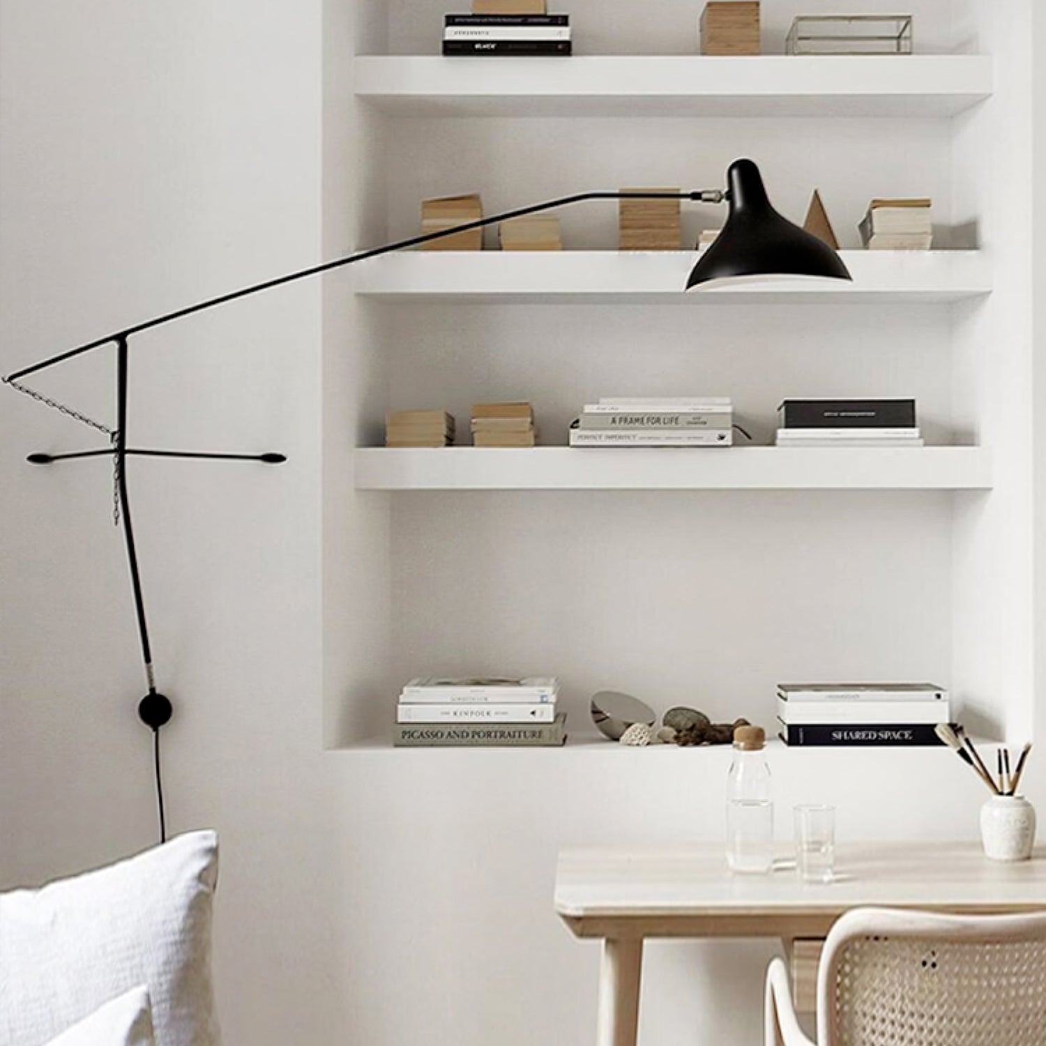 Mantis Arm Wall Lamp | Iron | Black