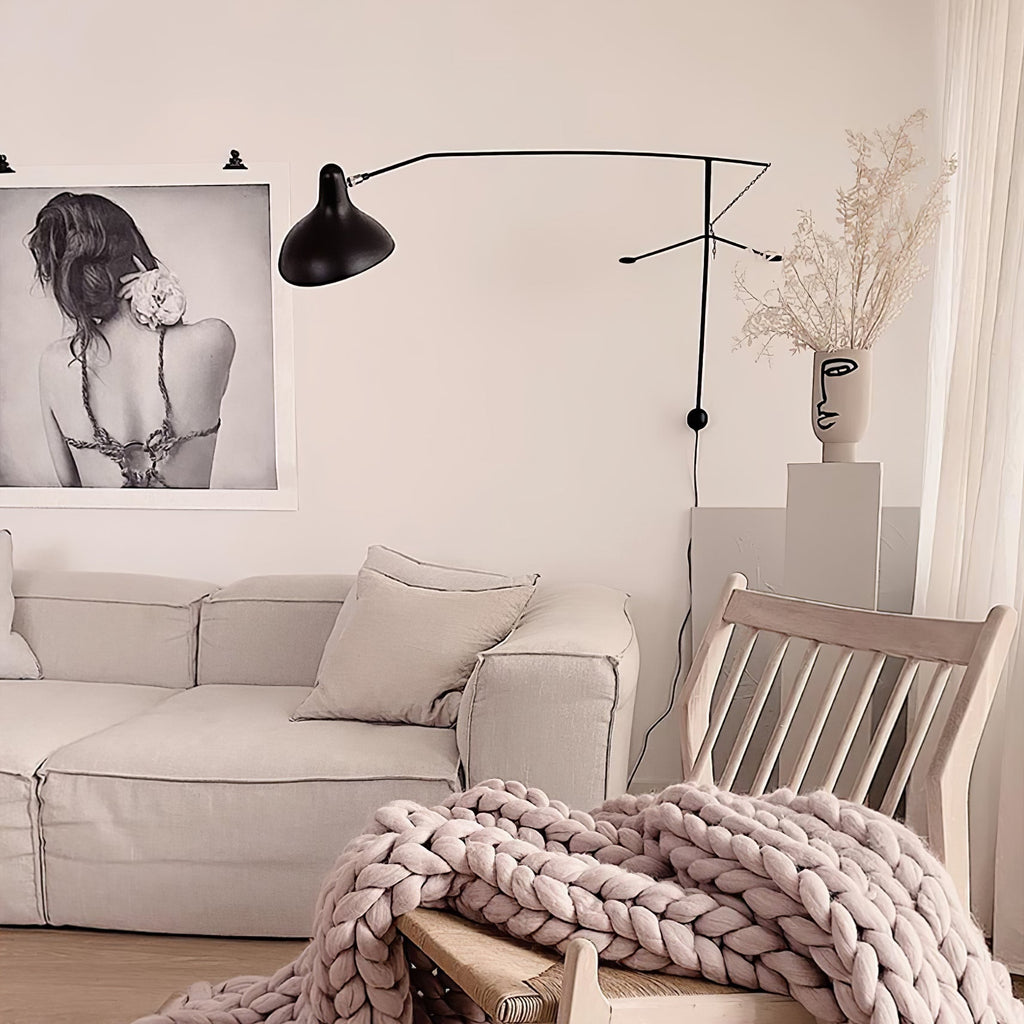 Mantis Arm Wall Lamp | Iron | Black