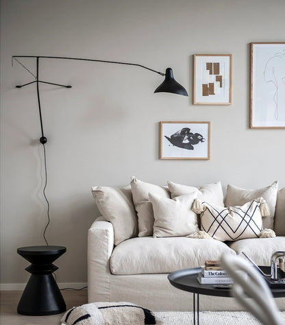 Mantis Arm Wall Lamp | Iron | Black