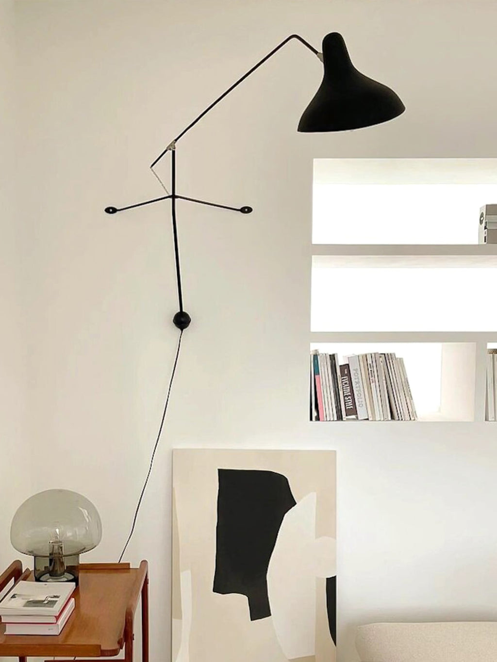 Mantis Arm Wall Lamp | Iron | Black