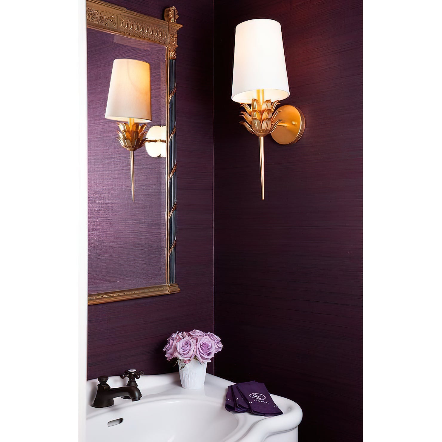 Maren Wall Lamp | Brass Flower Design | Retro Style
