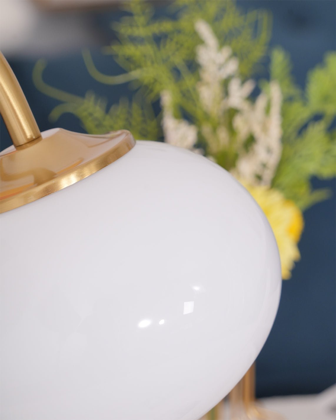 Marshmallow Table Lamp | Gold Finish with Pink Glass Shade | 22cm Diameter