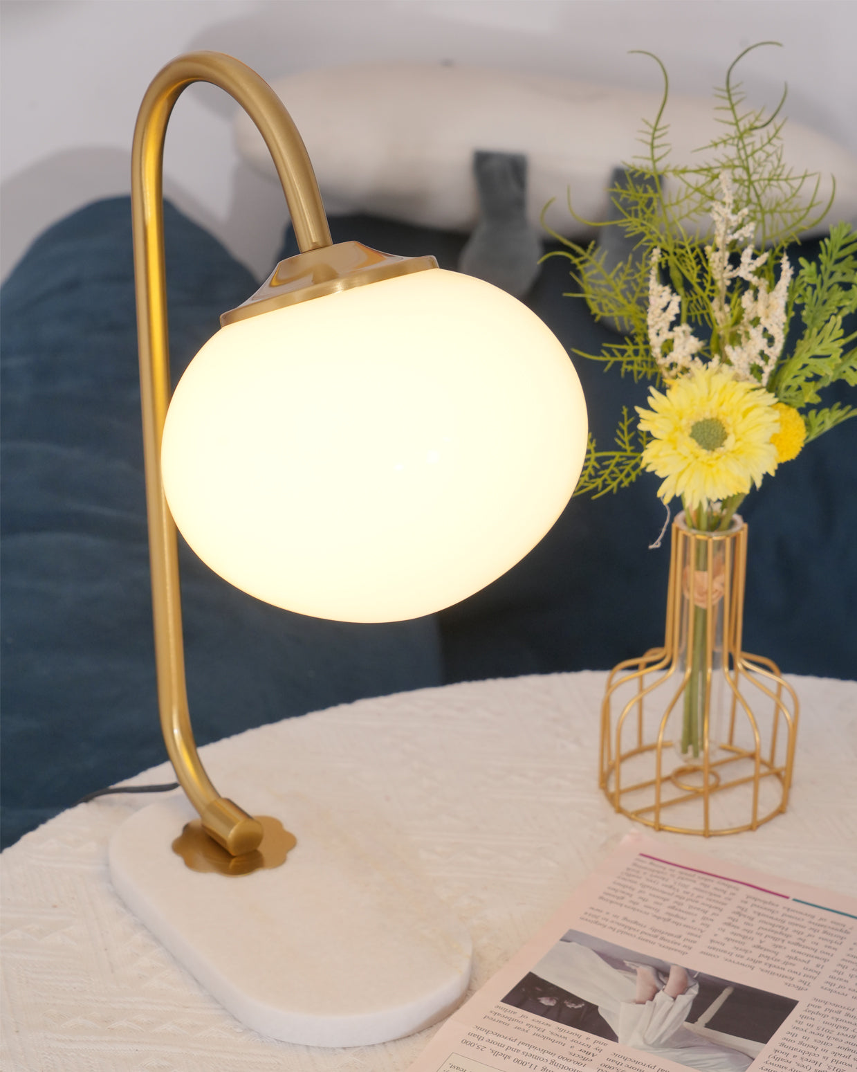 Marshmallow Table Lamp | Gold Finish with Pink Glass Shade | 22cm Diameter