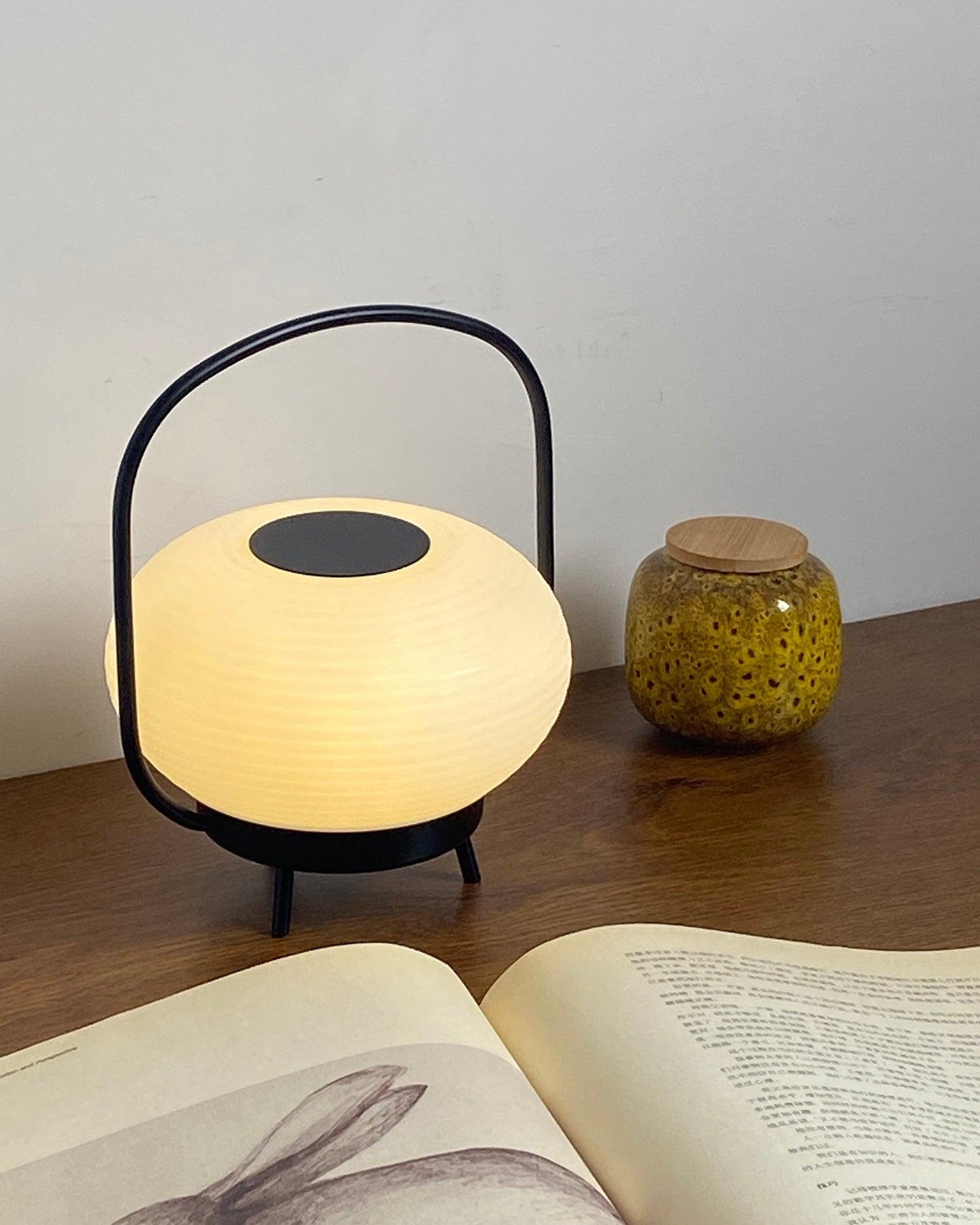 Masker Portable Table Light | Metal & PE | Black, Red