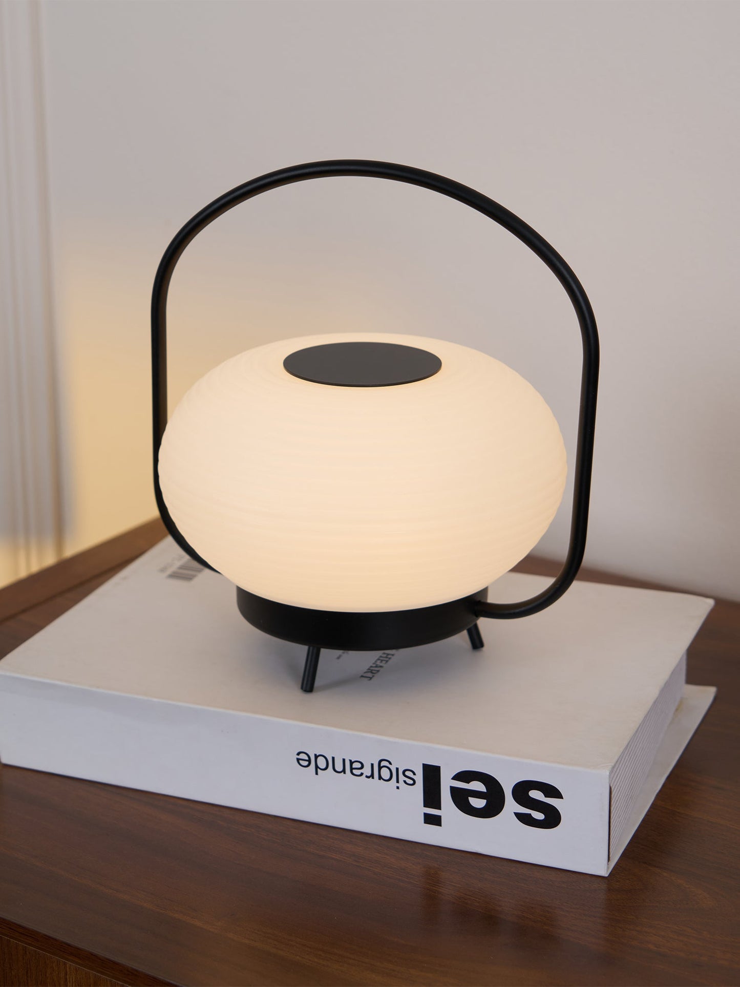 Masker Portable Table Light | Metal & PE | Black, Red