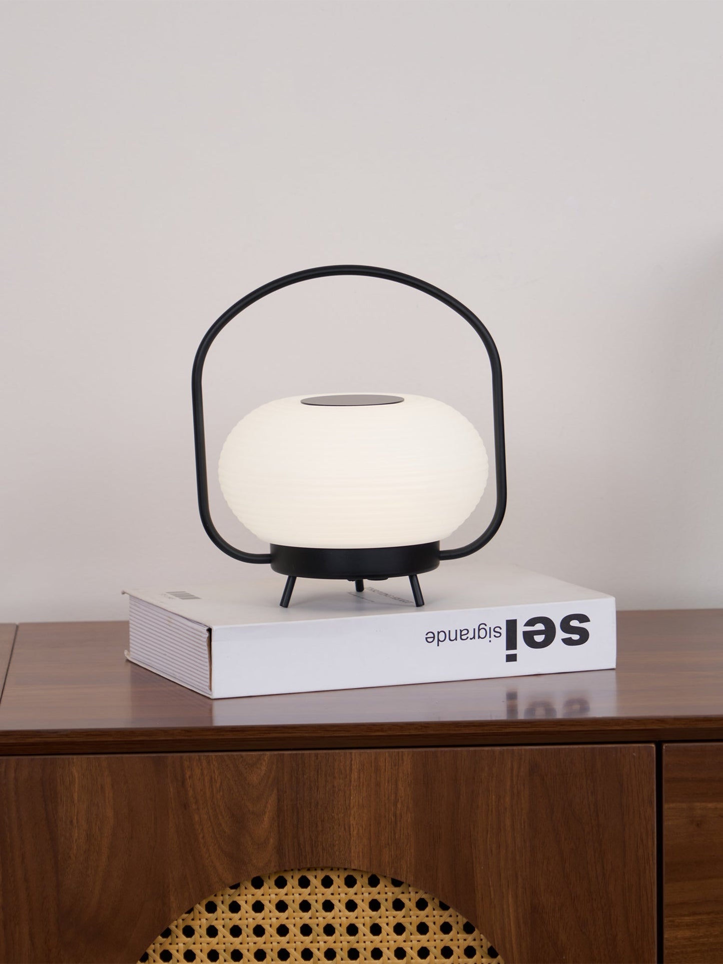 Masker Portable Table Light | Metal & PE | Black, Red