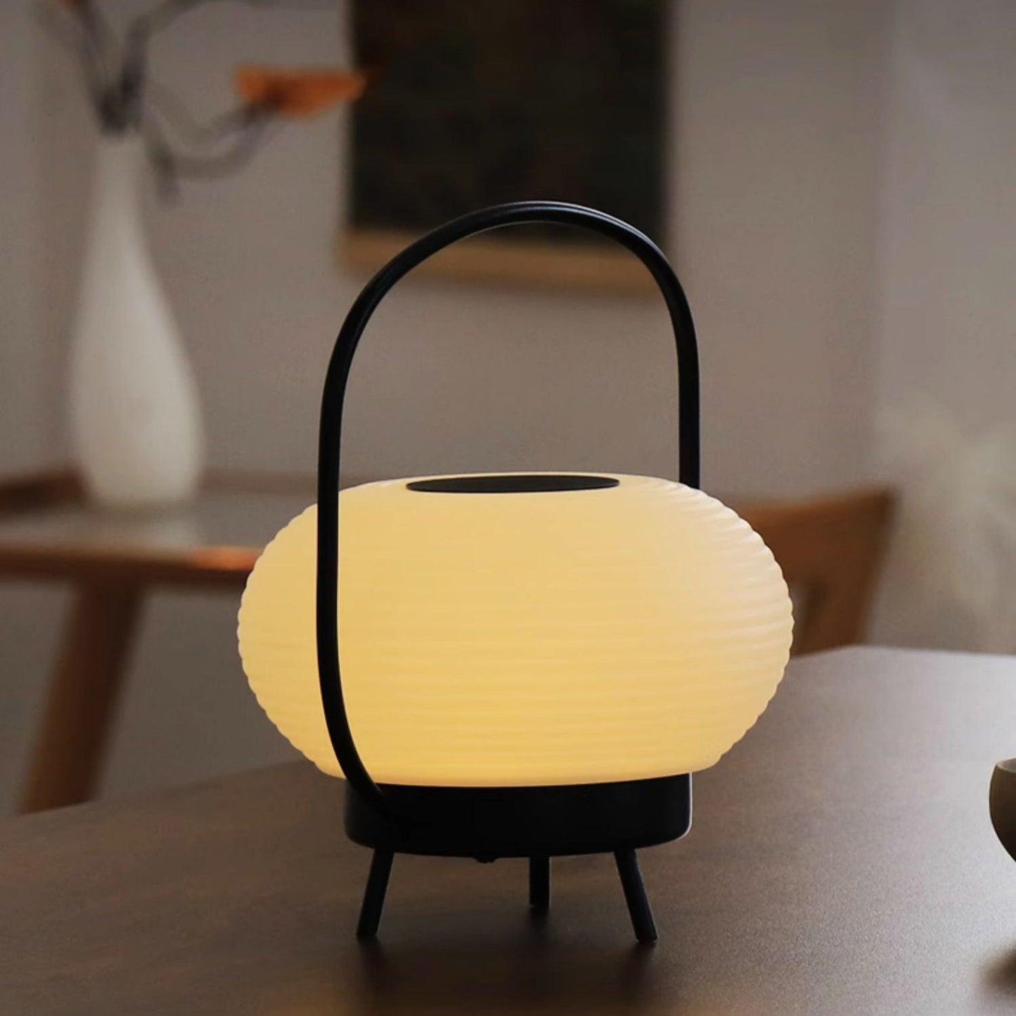 Masker Portable Table Light | Metal & PE | Black, Red