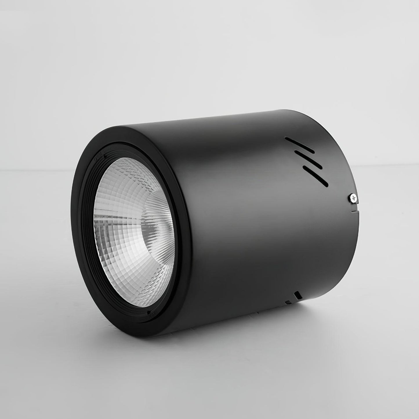 Maxi Rebel Spotlight | Metal | White or Black