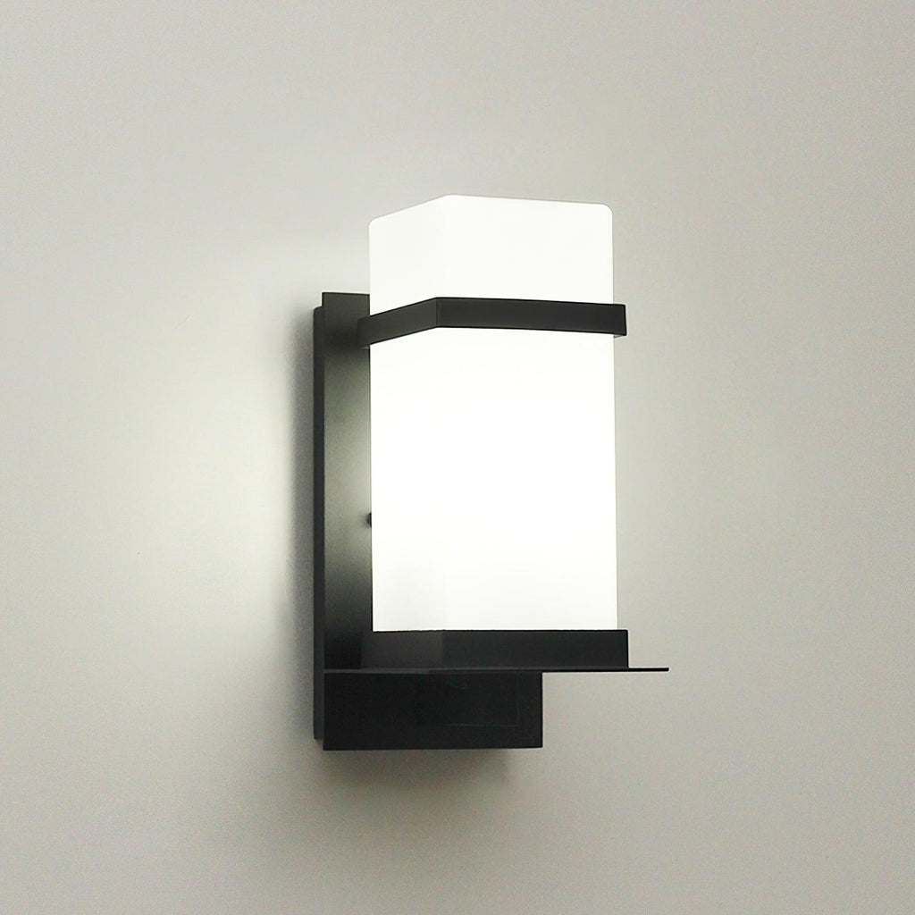 Mcdade Wall Light | Metal & Glass | Black & White