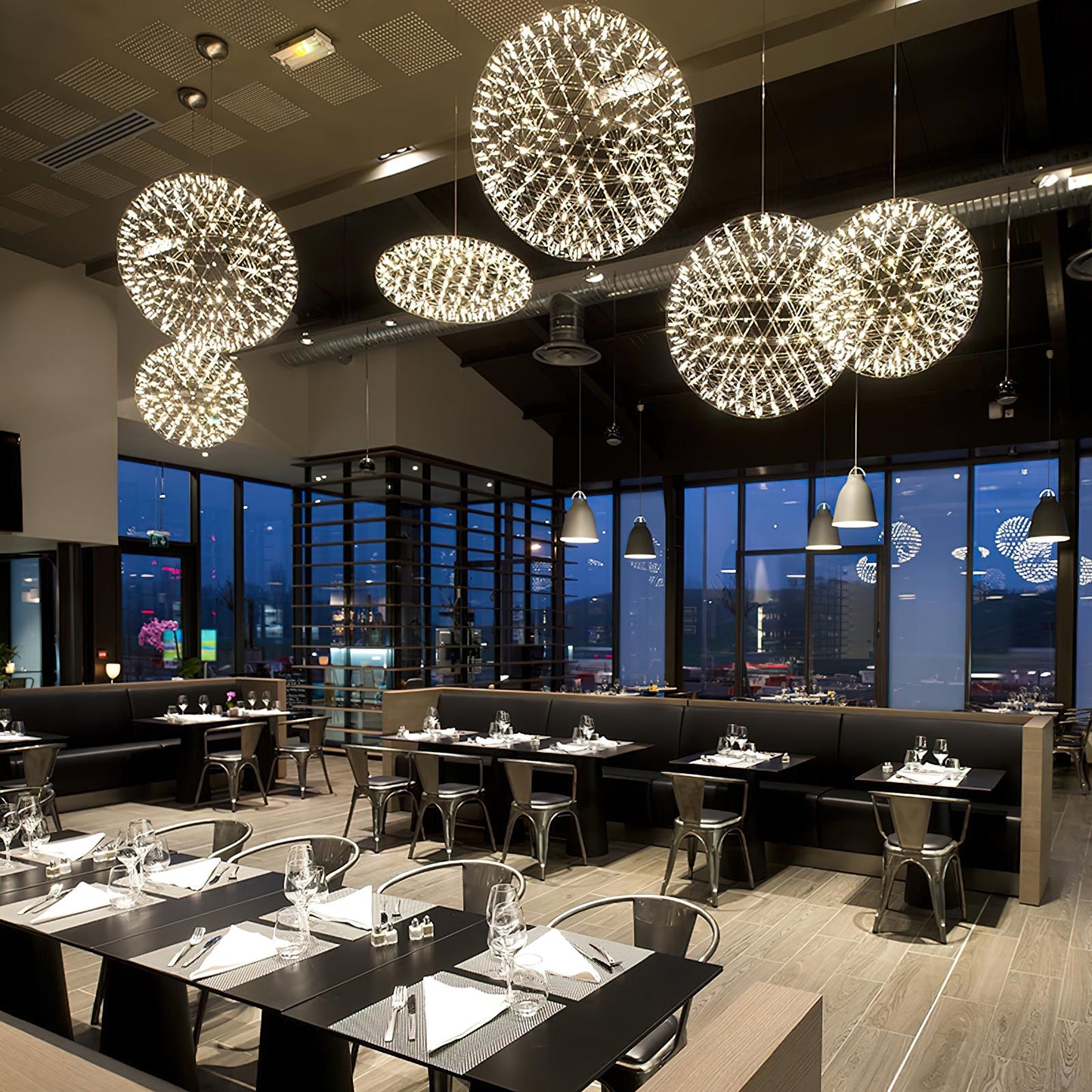 Menzel Firework Chandelier | Stainless Steel | Chrome Finish