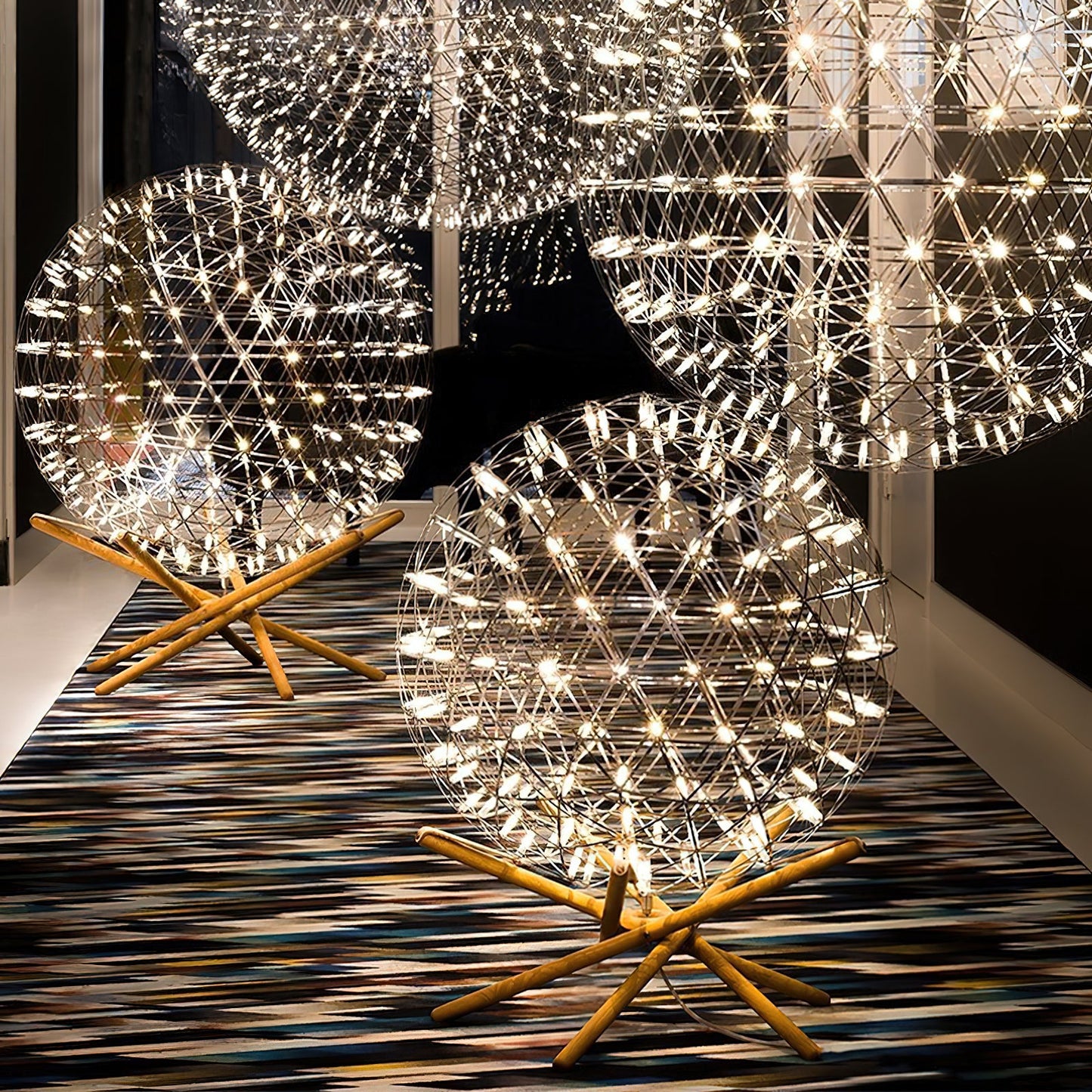Menzel Firework Floor Lamp | Stainless Steel & Wood | Chrome Shade