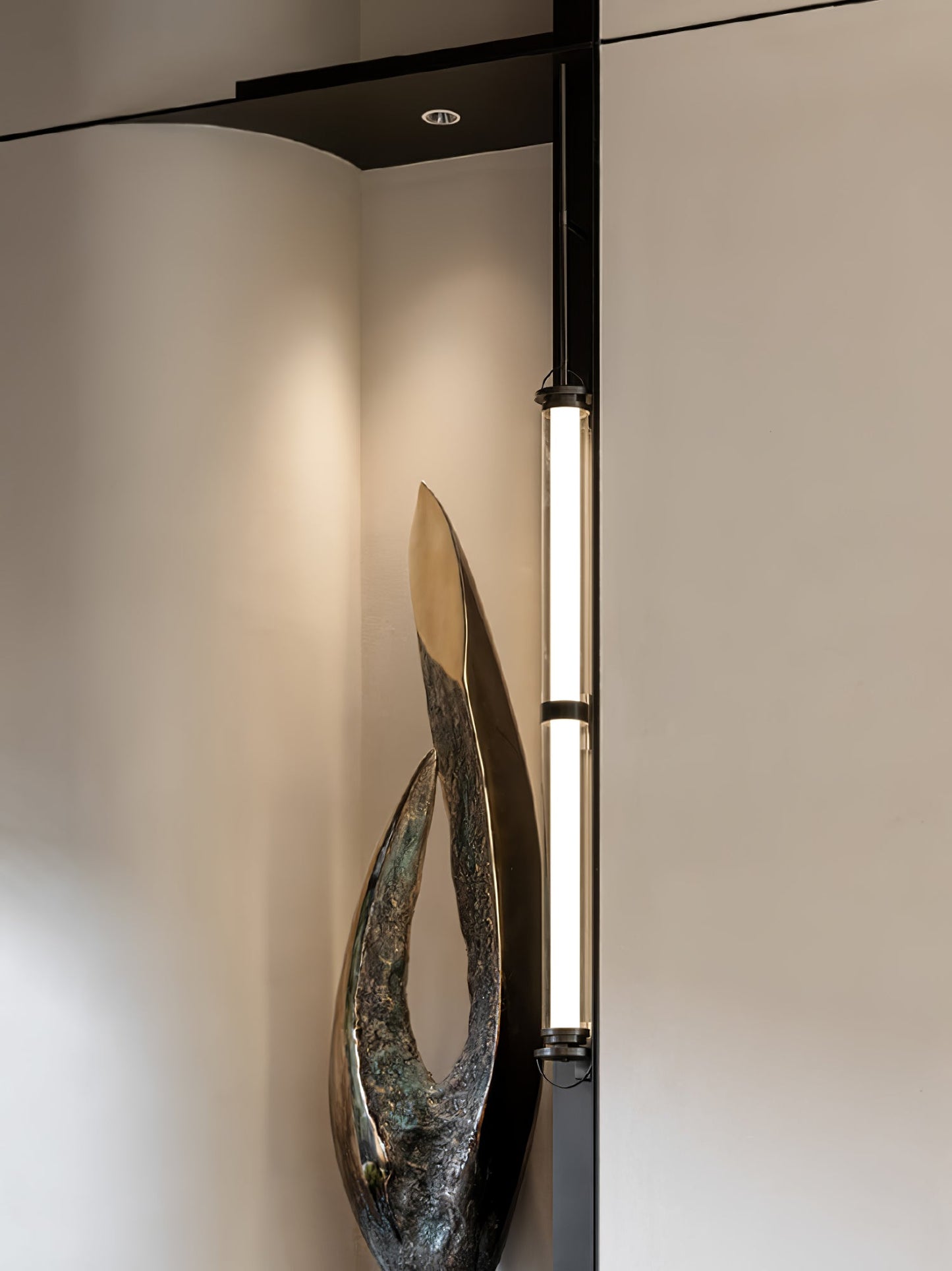 Meridian Vertical Wall Sconce | Glass & Bronze | 120cm