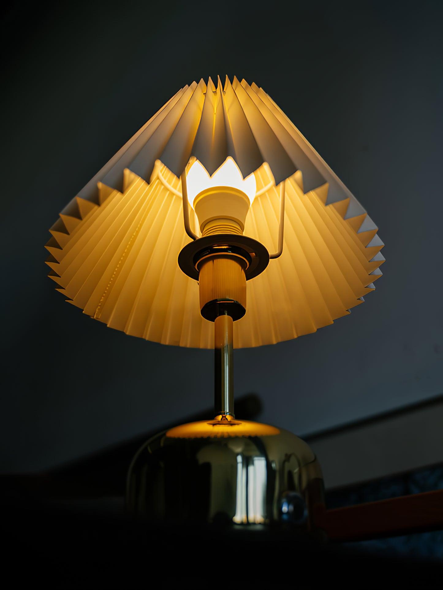 Metal Table Lamp | Antique Brass | Rechargeable LED