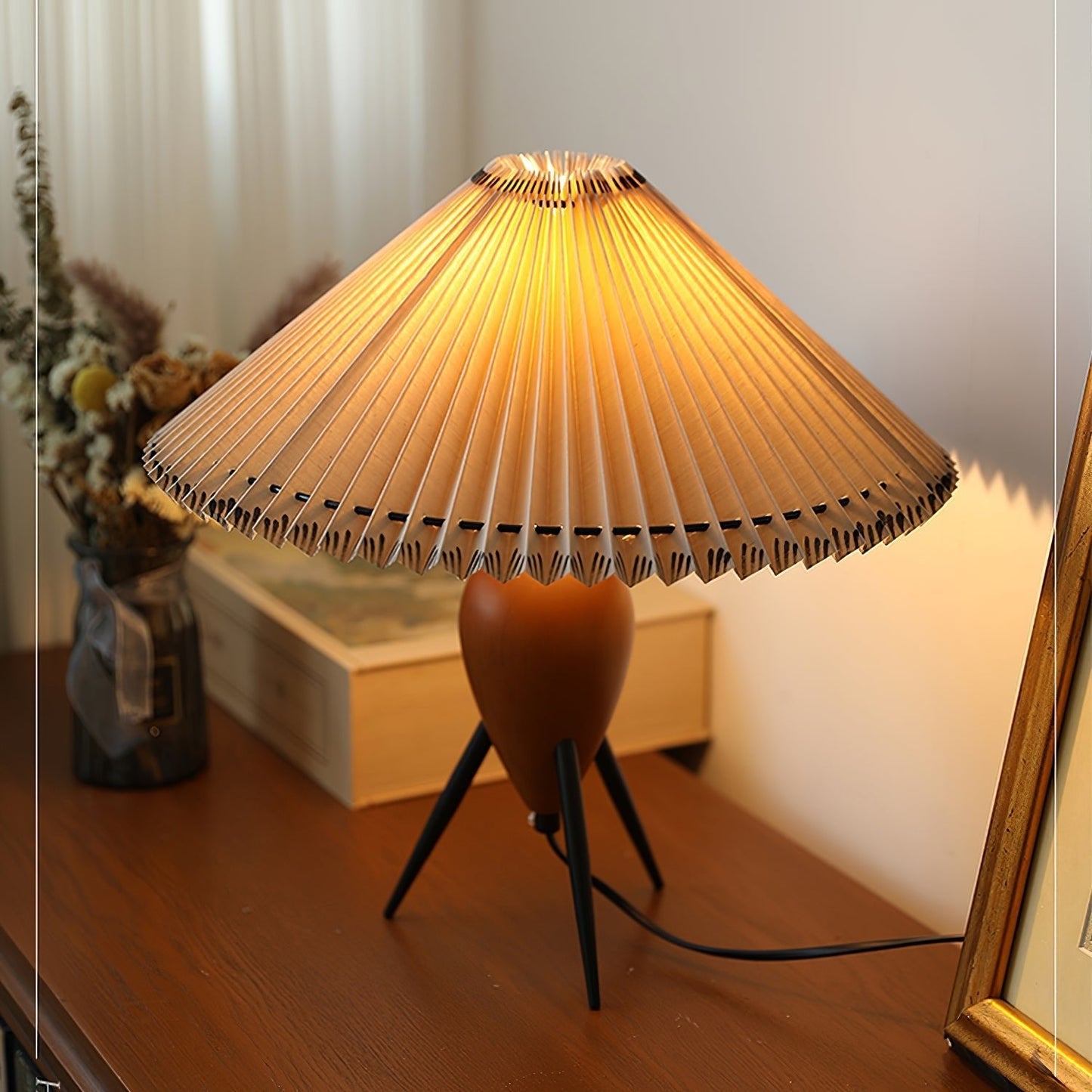 Vintage Table Lamp | Burl Wood & Metal | Black Beige