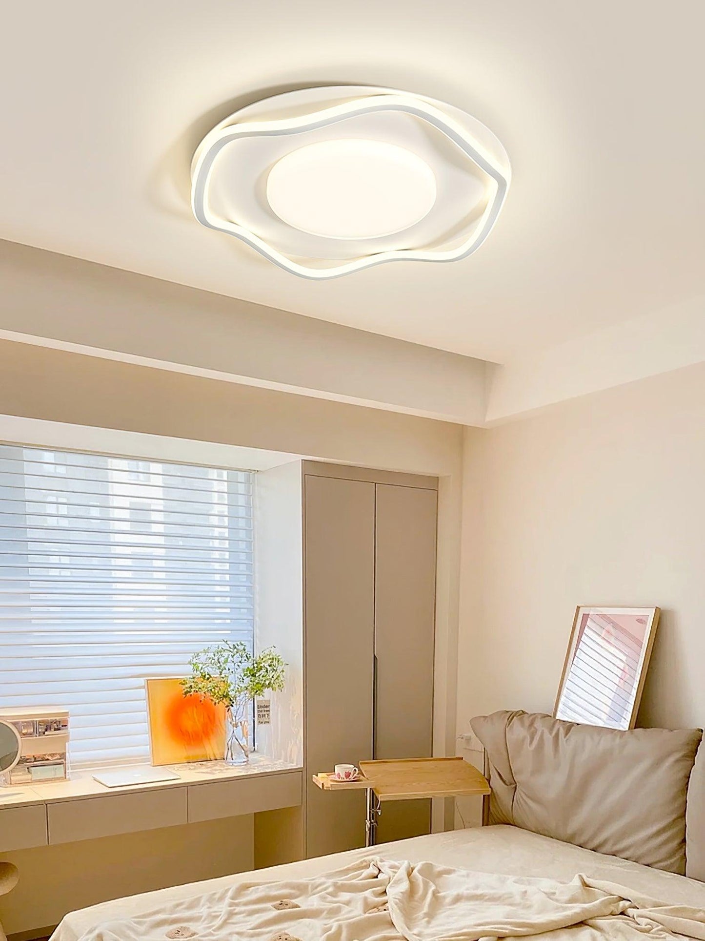 Minimalist Ceiling Lamp | Cloud Shape | White, Black+White