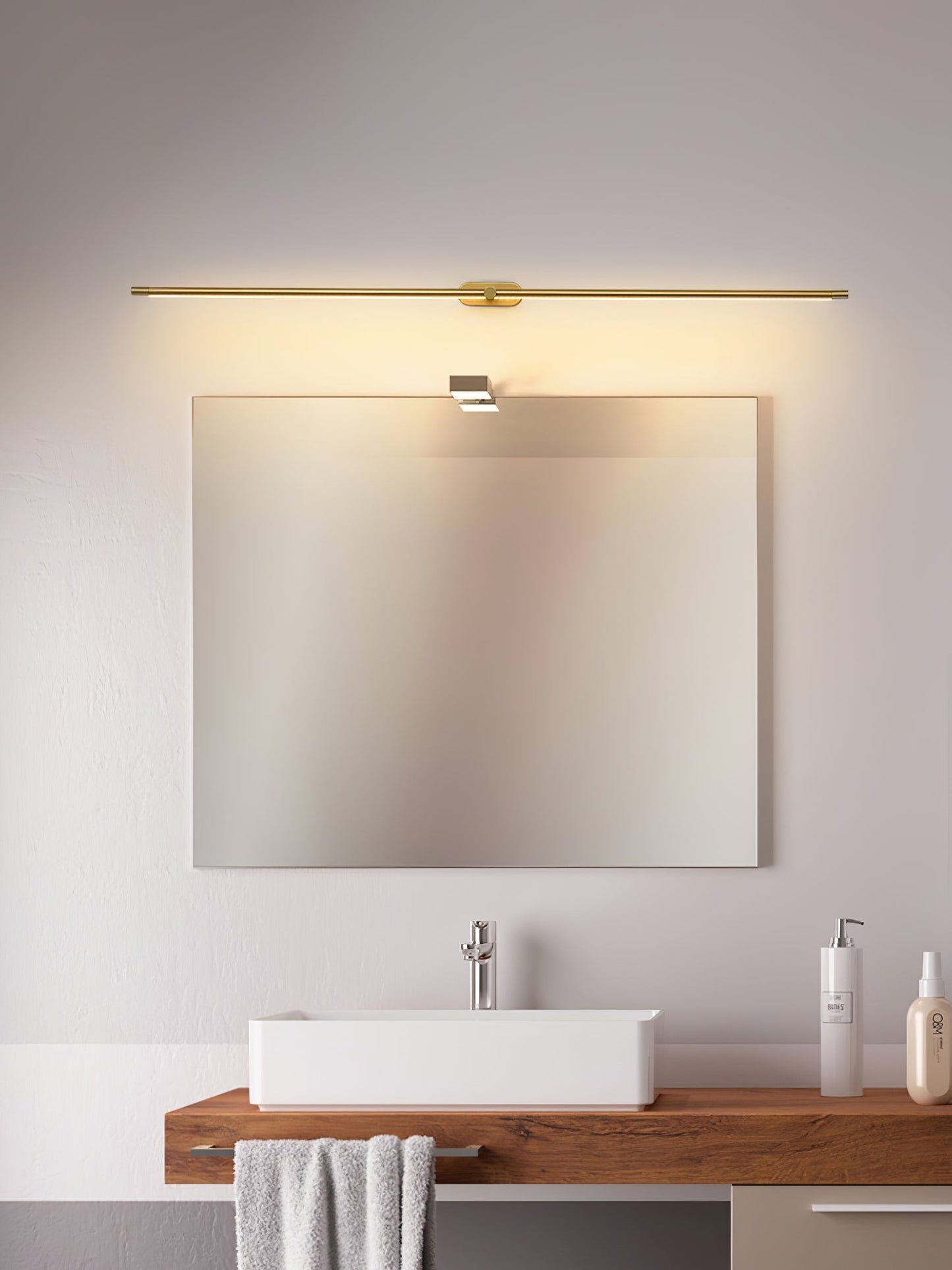 Minimalist Linear Wall Lamp | Metal with Integrated LED | Black or Gold