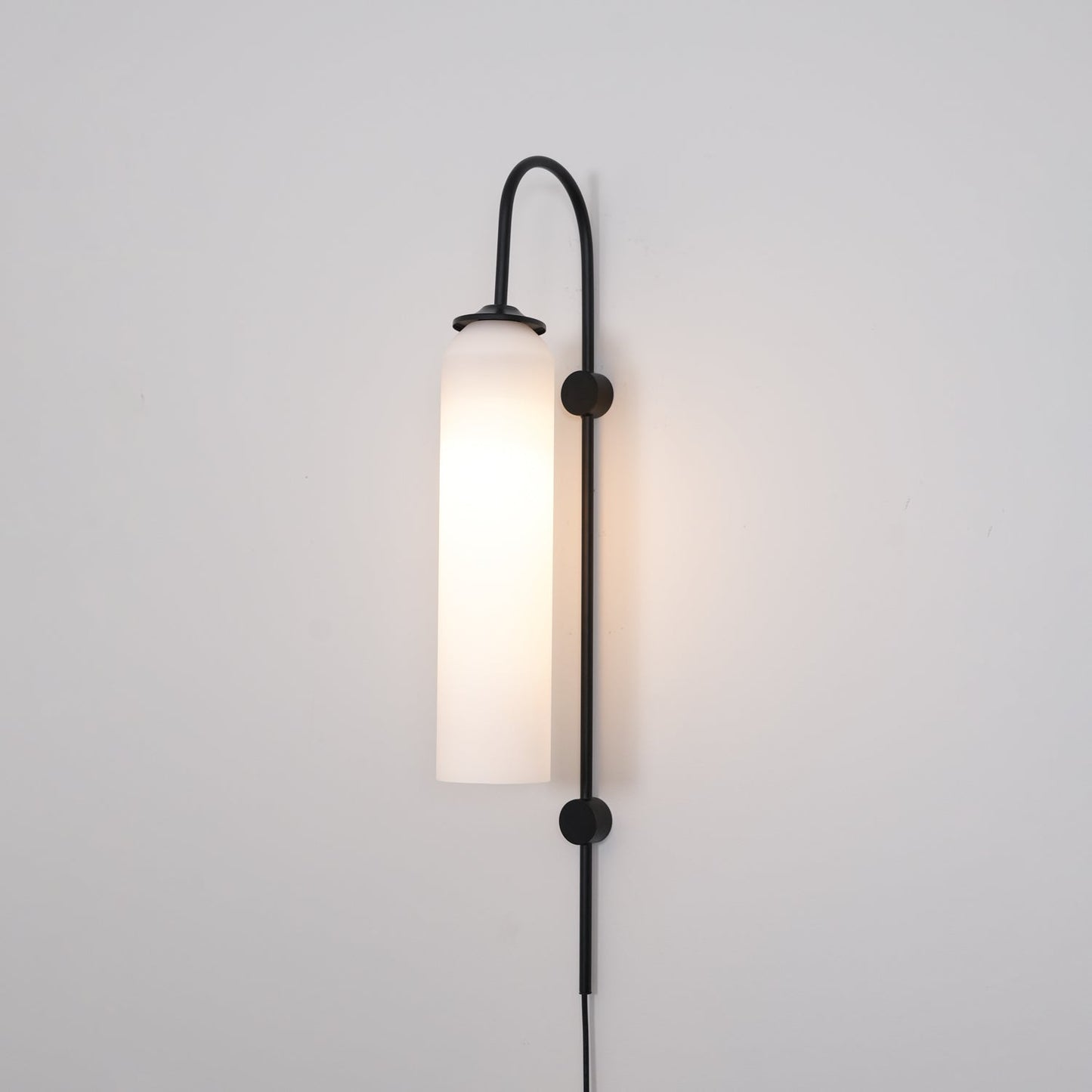Glass Wall Lamp | Mouth-Blown Glass | Black or Gold Finish
