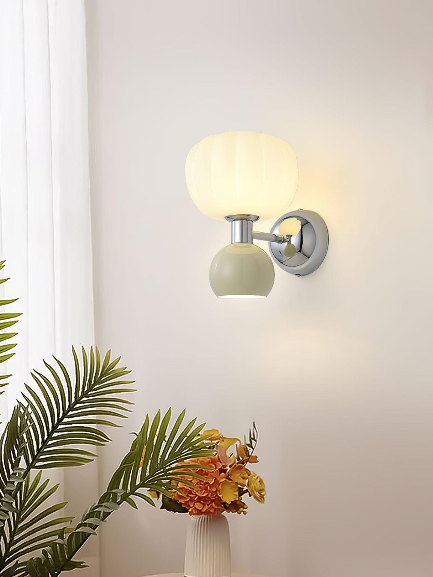 Moderno Cream Sconce | Metal, Plastic | Chrome