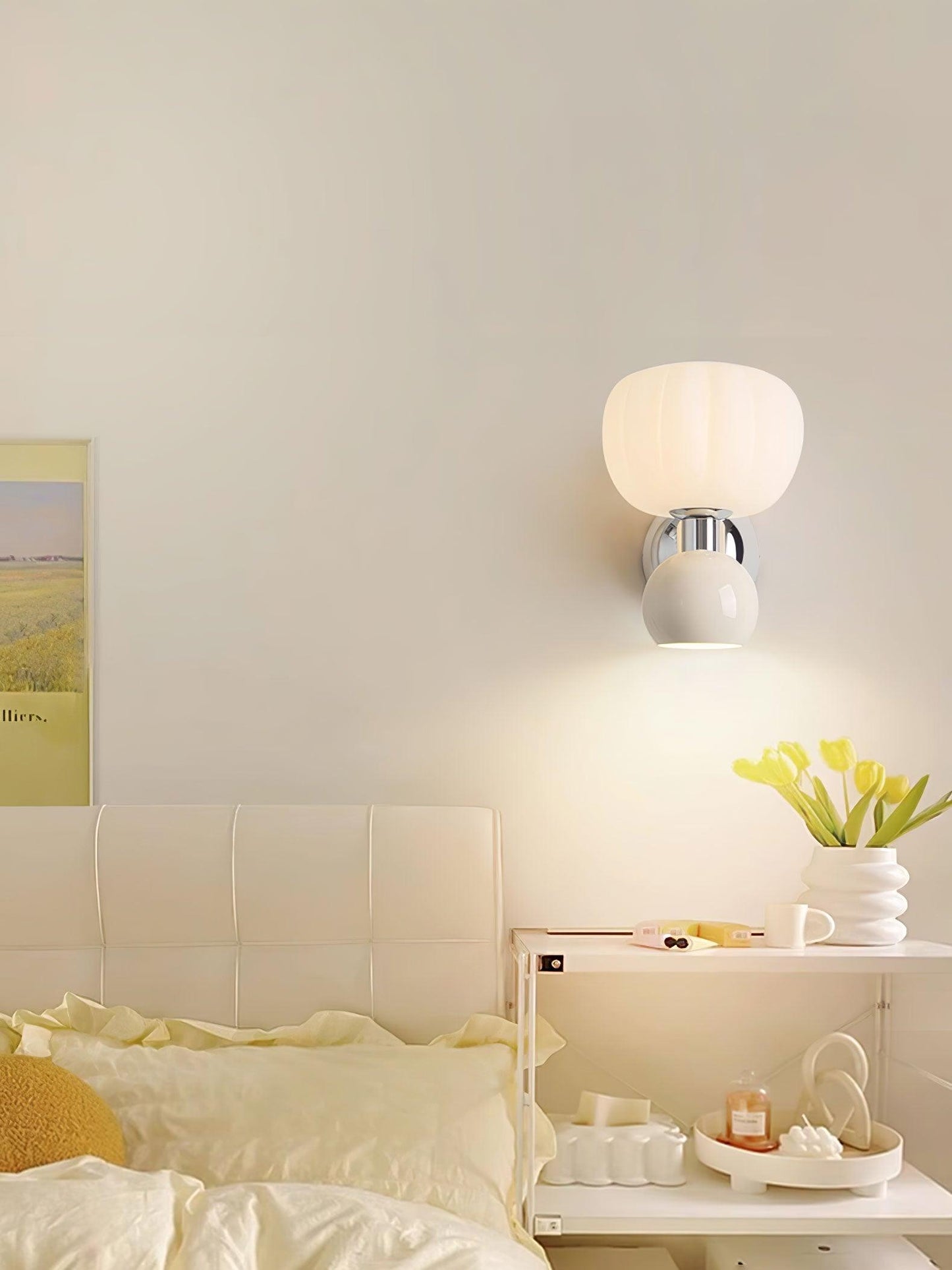 Moderno Cream Sconce | Metal, Plastic | Chrome