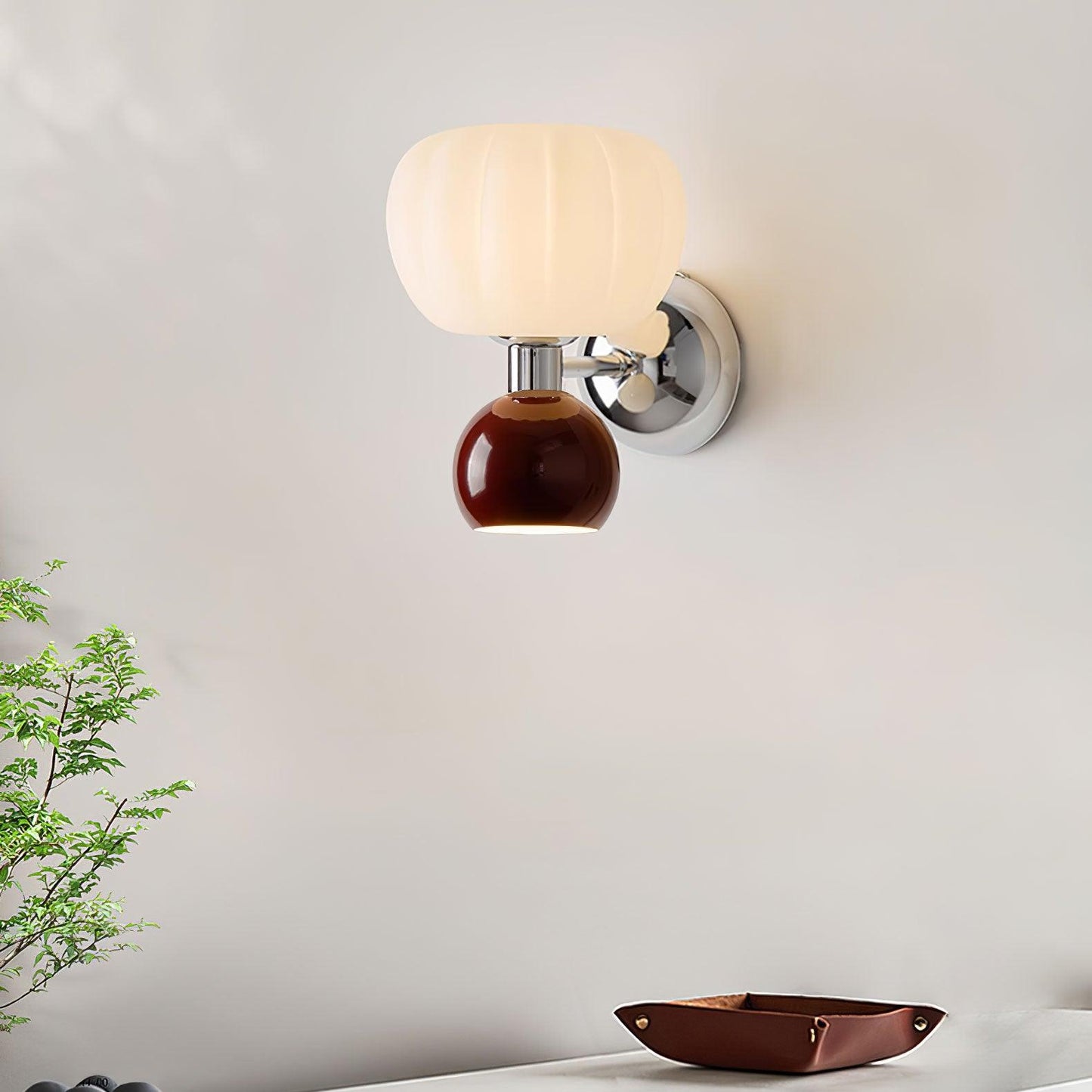 Moderno Cream Sconce | Metal, Plastic | Chrome