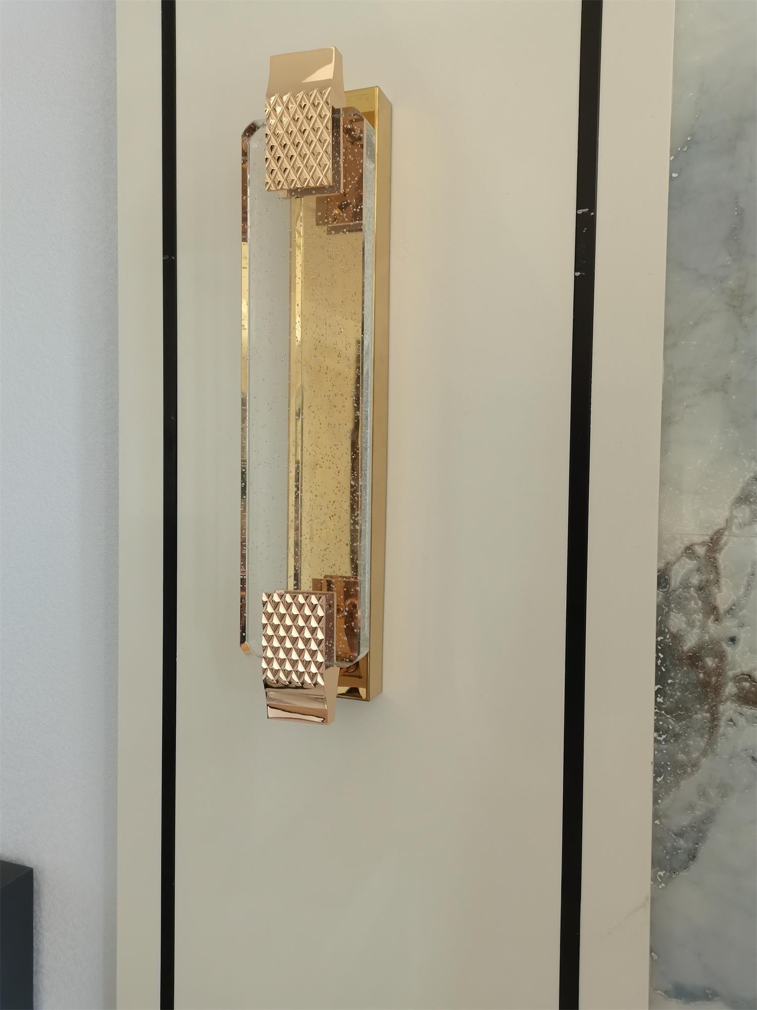 Moet Sconce | Clear Bubble Crystal | Rose Gold