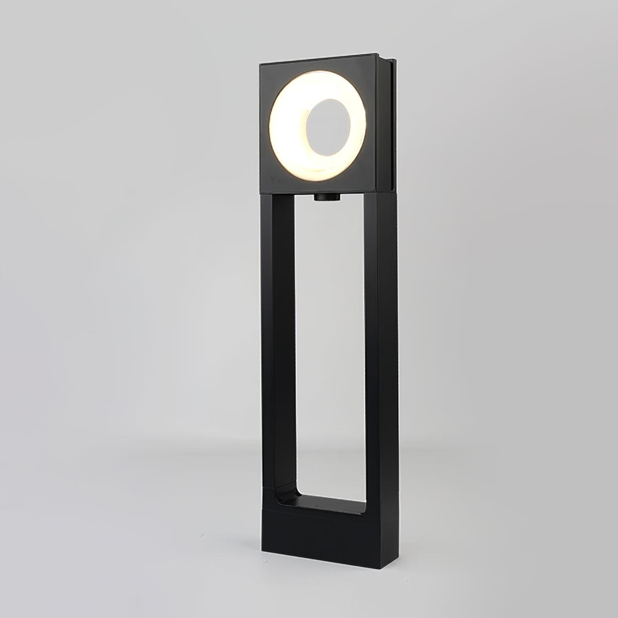 Molde Garden Outdoor Light | Aluminum & Acrylic | Black/White