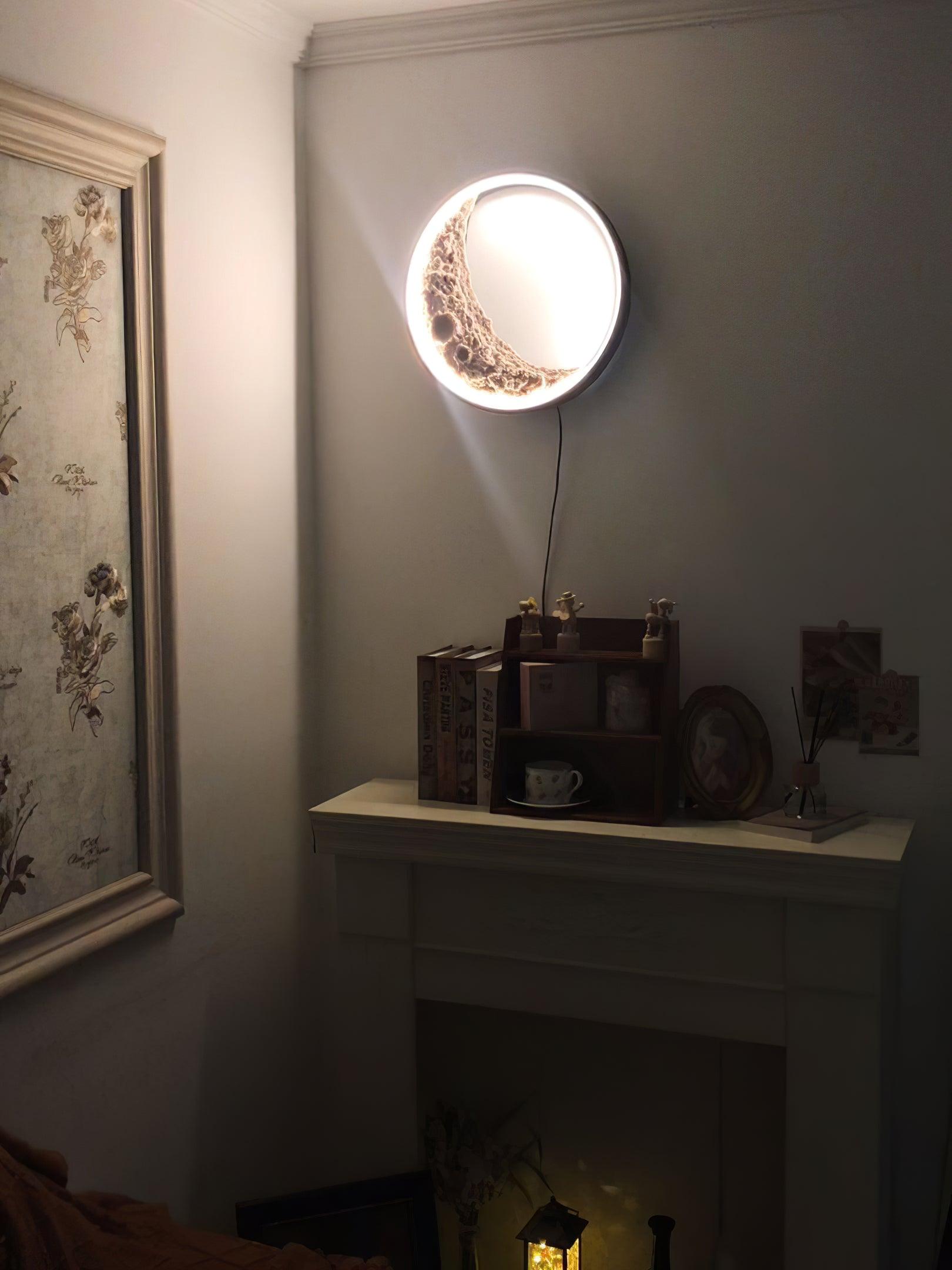 Moon Wall Lamp | LED | Black + White