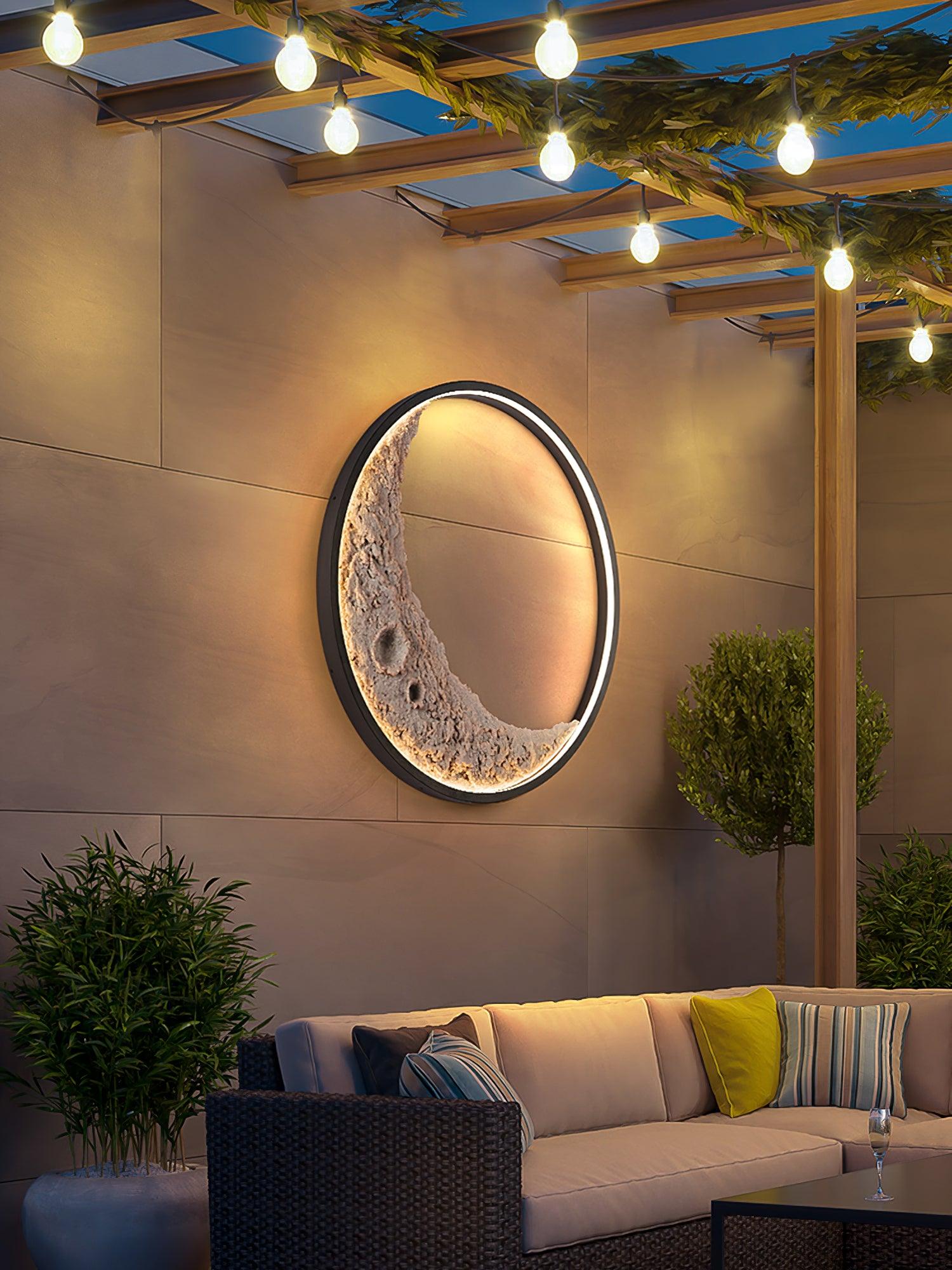 Moon Wall Lamp | LED | Black + White