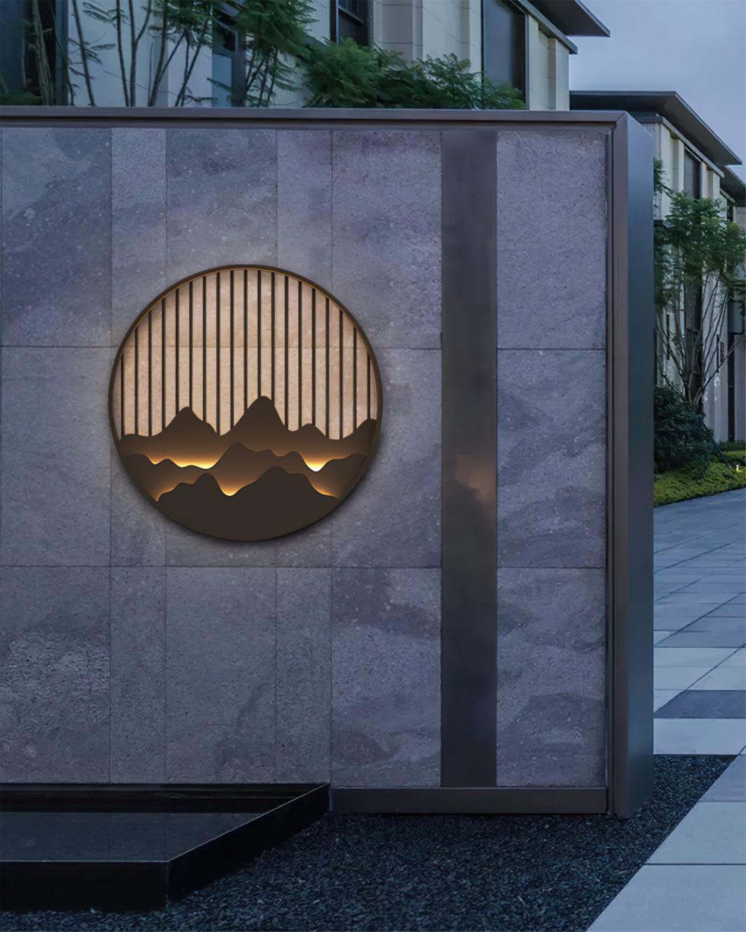 Mountain Outdoor Wall Lamp | Stainless Steel | Black