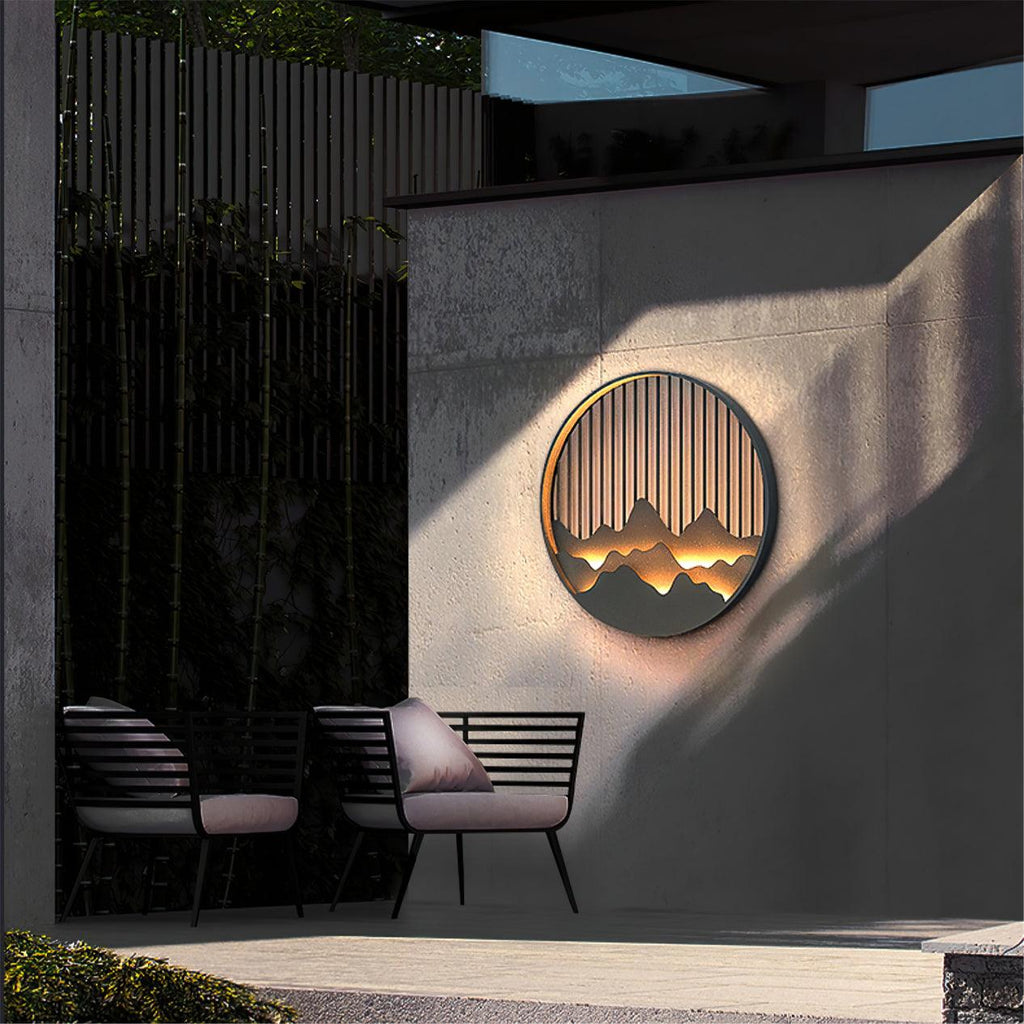 Mountain Outdoor Wall Lamp | Stainless Steel | Black