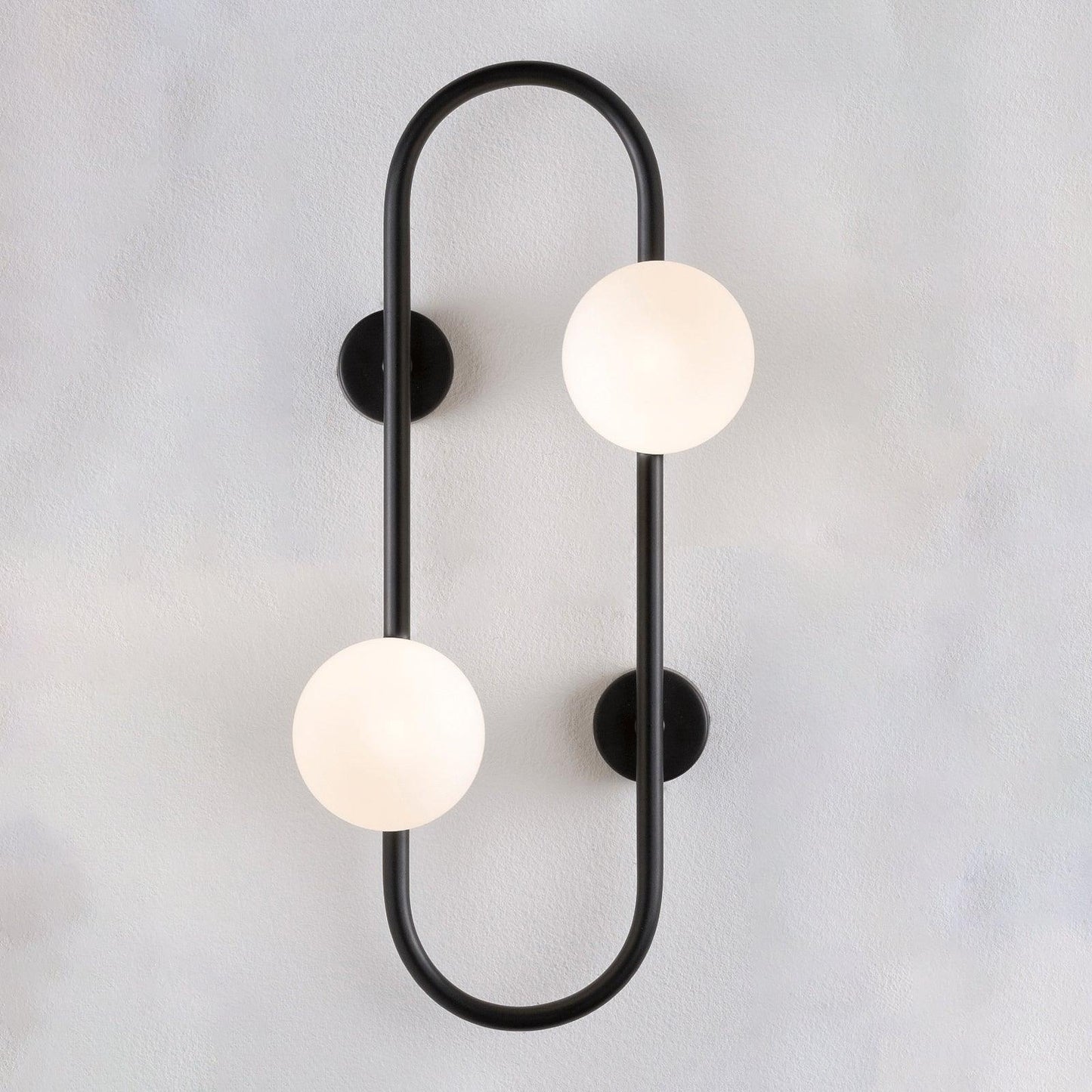 Buch Wall Lamp | Metal & Glass | Gold & Black