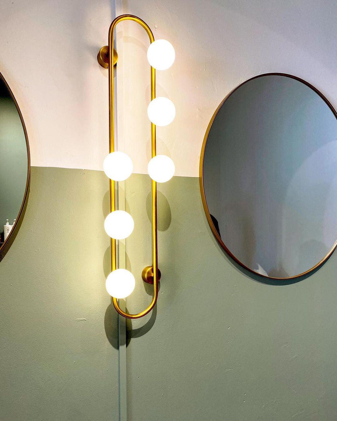 Buch Wall Lamp | Metal & Glass | Gold & Black