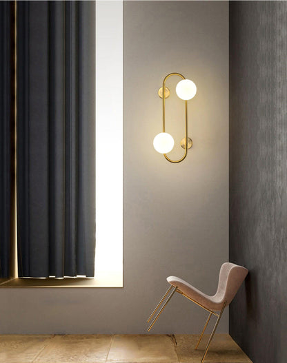 Buch Wall Lamp | Metal & Glass | Gold & Black