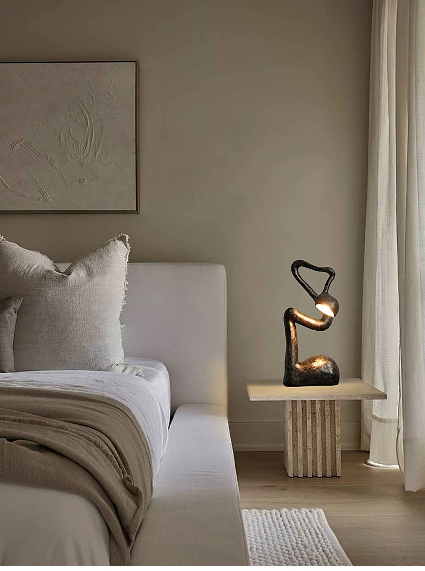 Myrrh Table Lamp | Metal & Fiberglass | Black